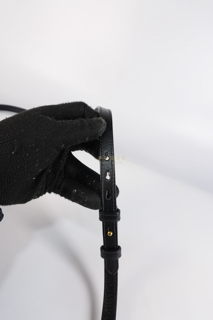 Marmont Camera Bag in Black Matelasse Leather | Purse Maison Luxury Bags Shop