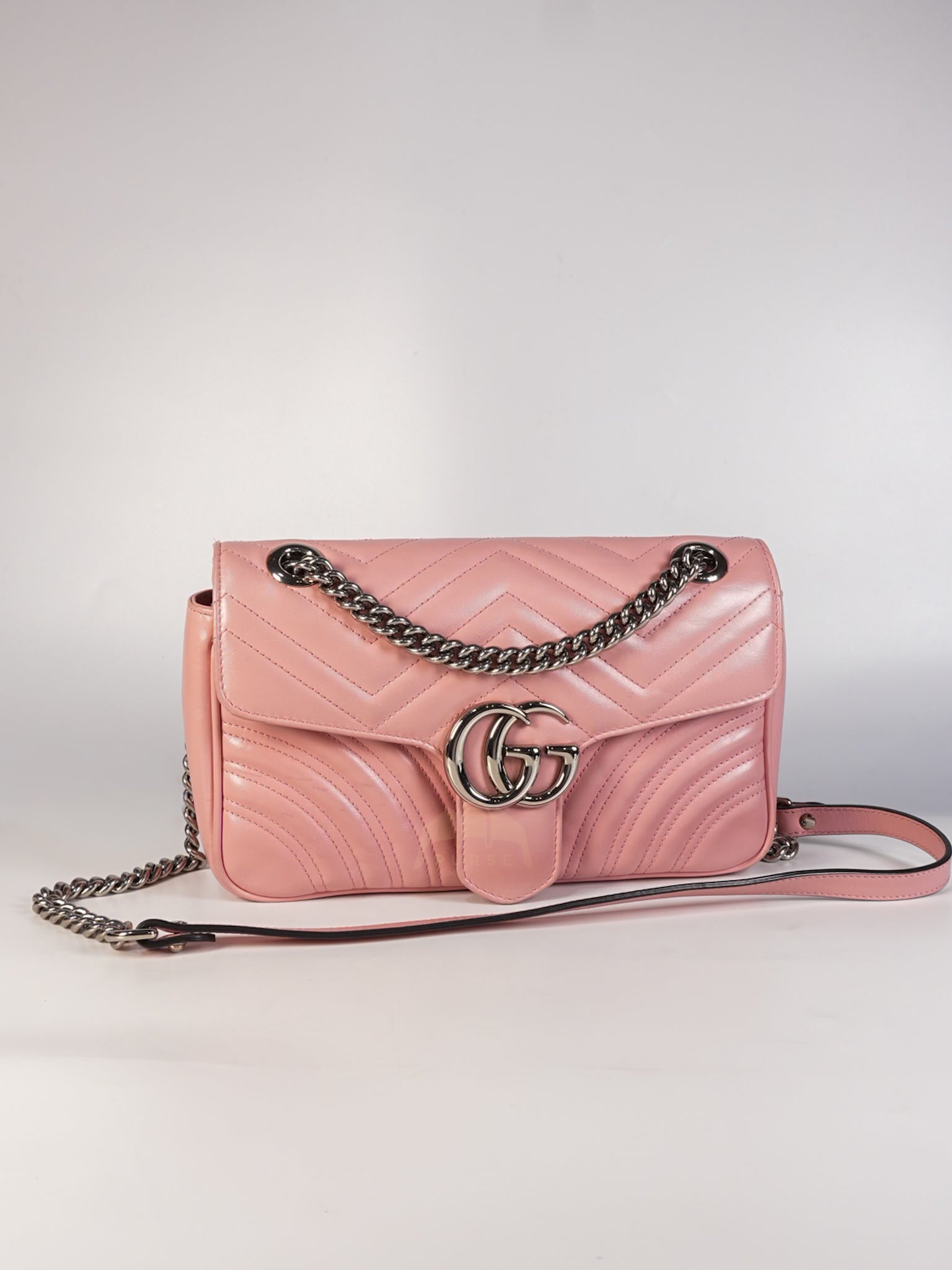 Marmont Small in Pink Matelasse Leather and Silver Hardware Crossbody Bag | Purse Maison Luxury Bags Shop