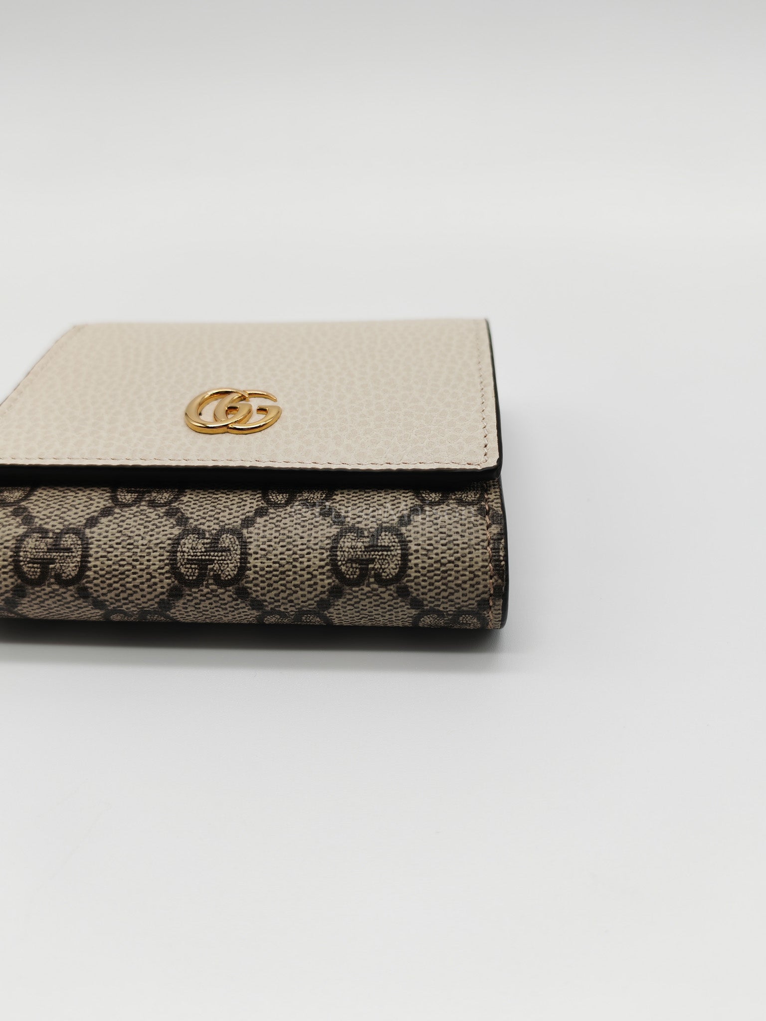 Marmont Wallet Bi-color GG Supreme Canvas | Purse Maison Luxury Bags Shop