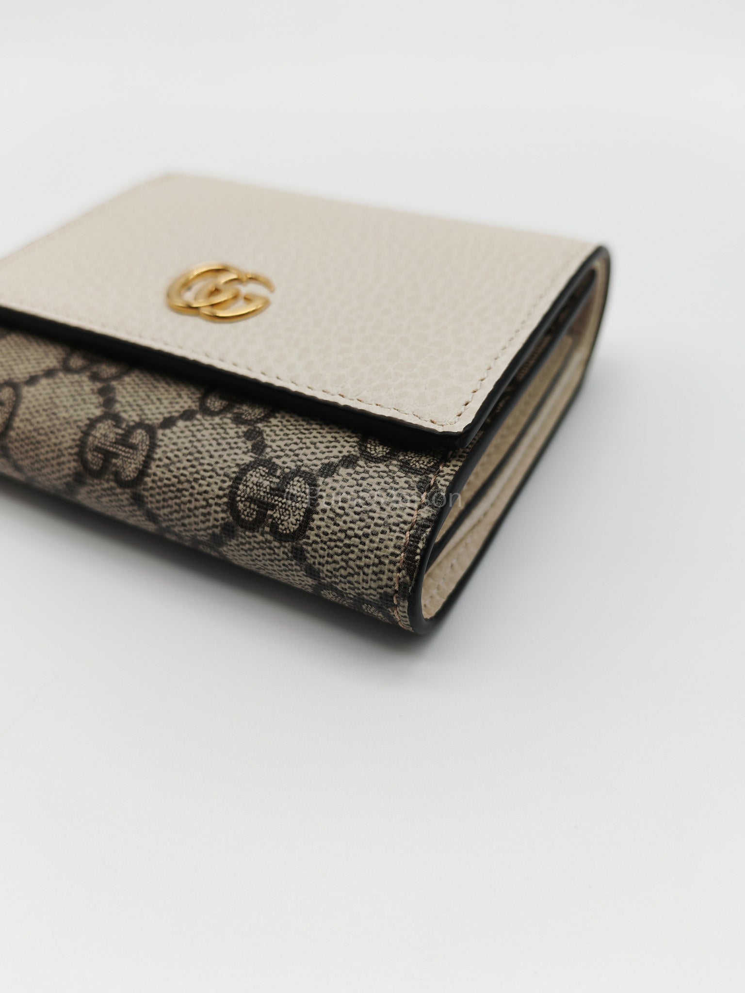 Marmont Wallet Bi-color GG Supreme Canvas | Purse Maison Luxury Bags Shop