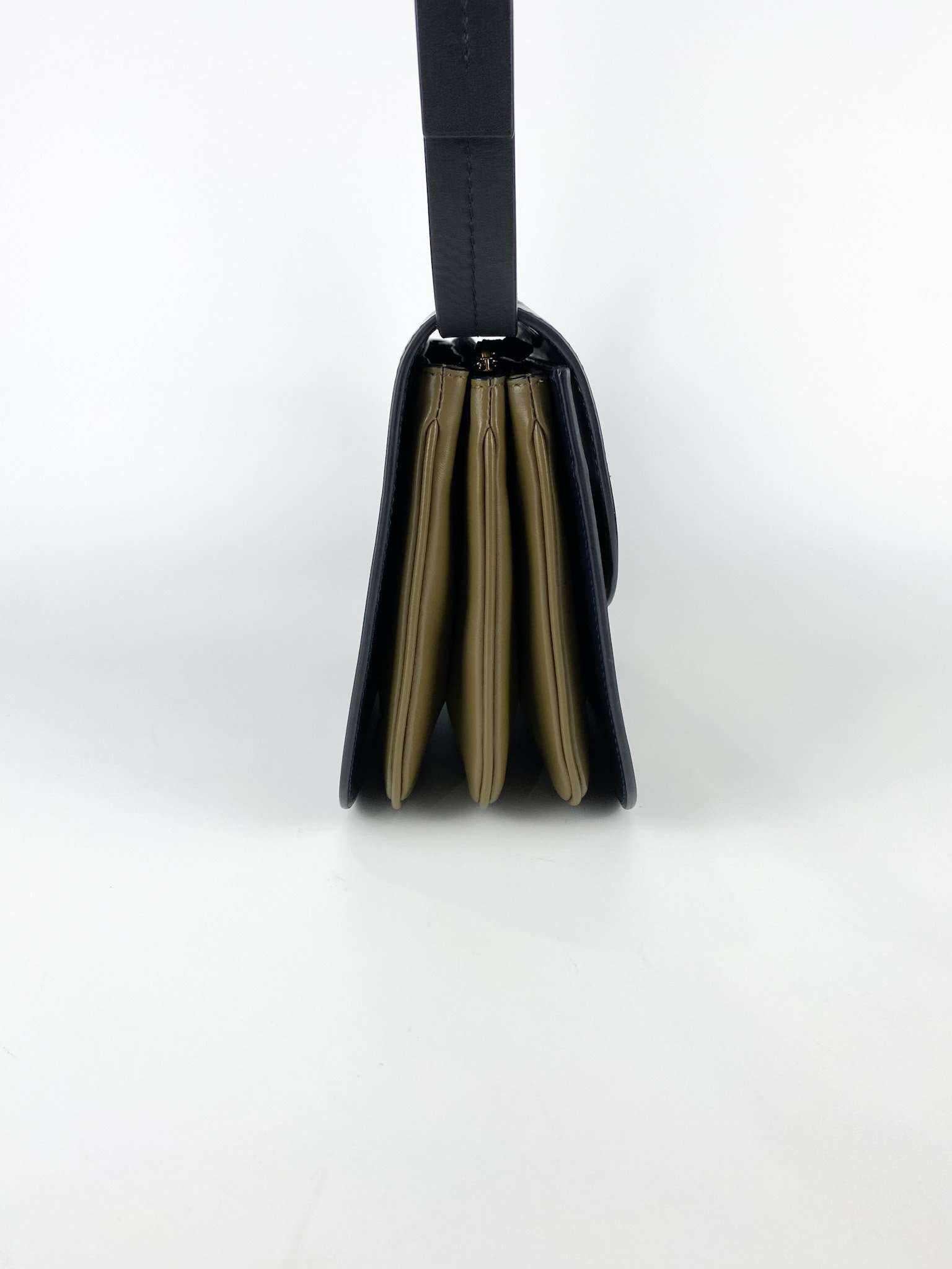 Marni Glossy Calfskin Tuk navy blue