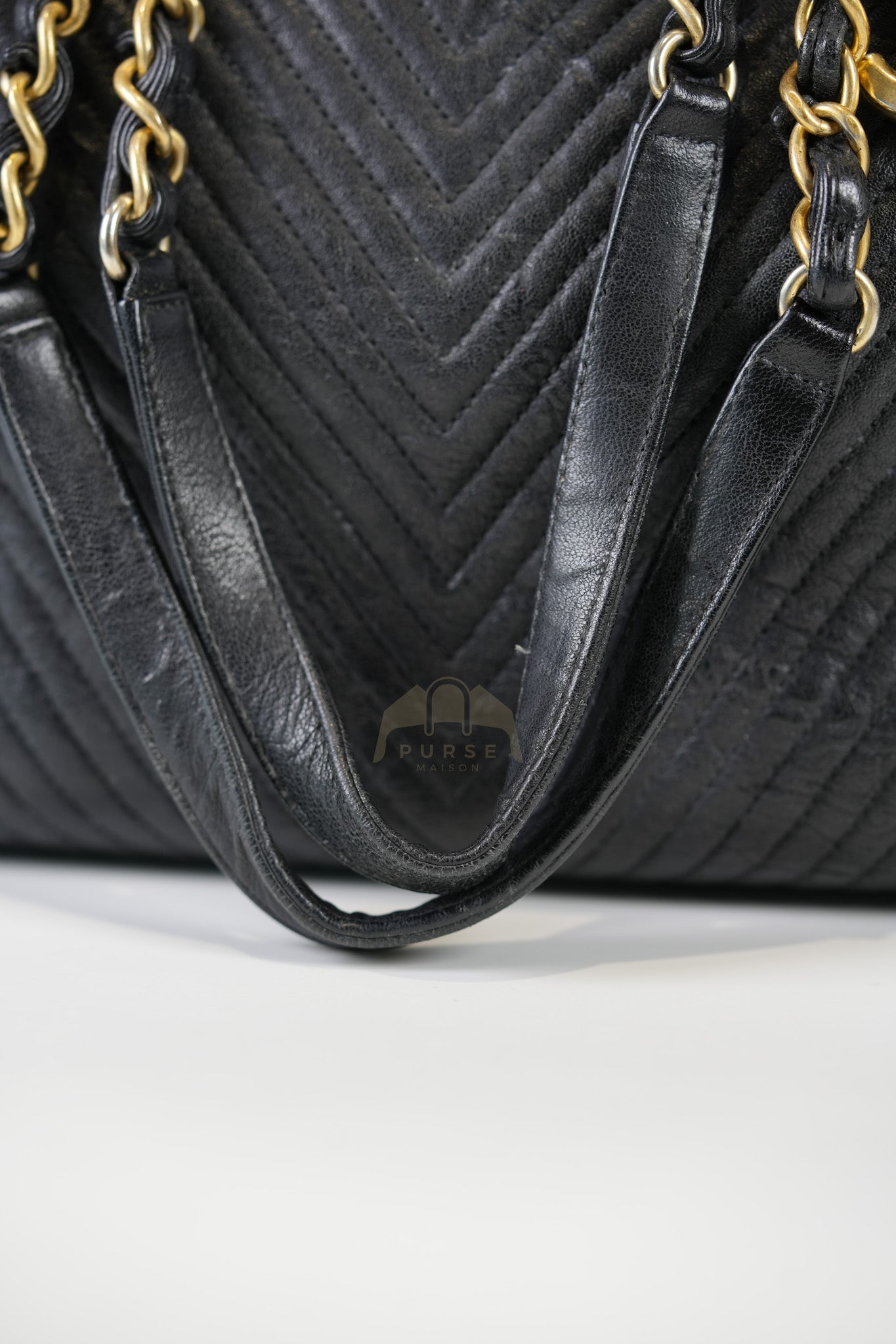 Medallion Charm Tote Bag in Black Chevron Lambskin Leather & Gold Hardware Series 21 | Purse Maison Luxury Bags Shop