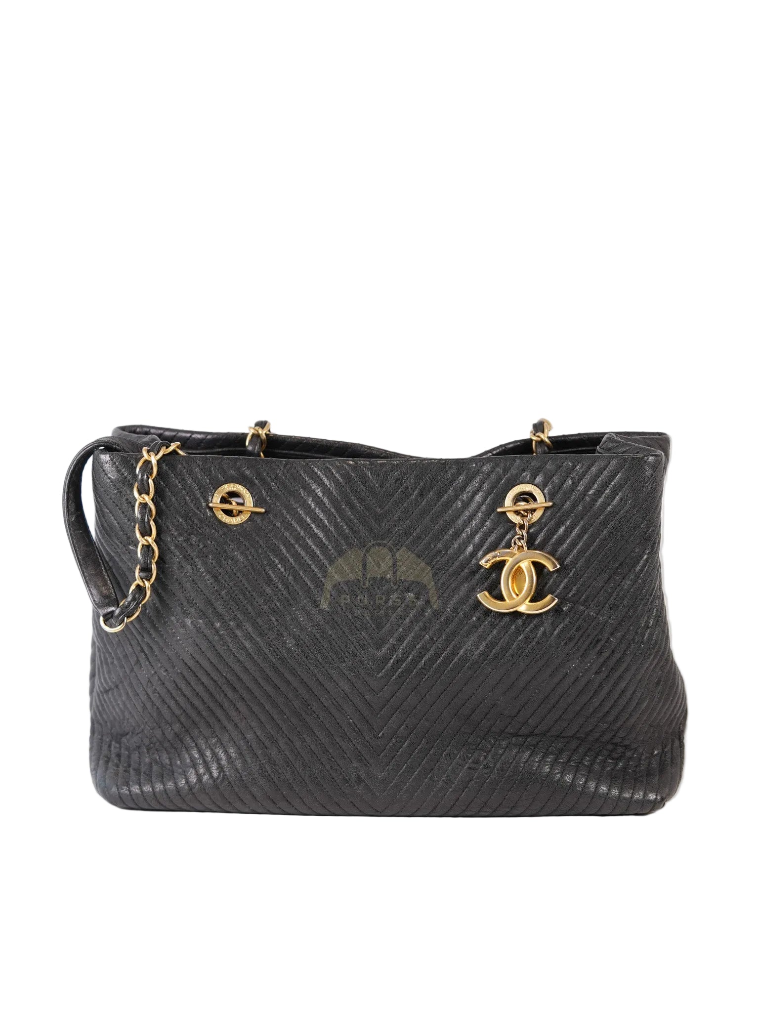 Medallion Charm Tote Bag in Black Chevron Lambskin Leather & Gold Hardware Series 21 | Purse Maison Luxury Bags Shop