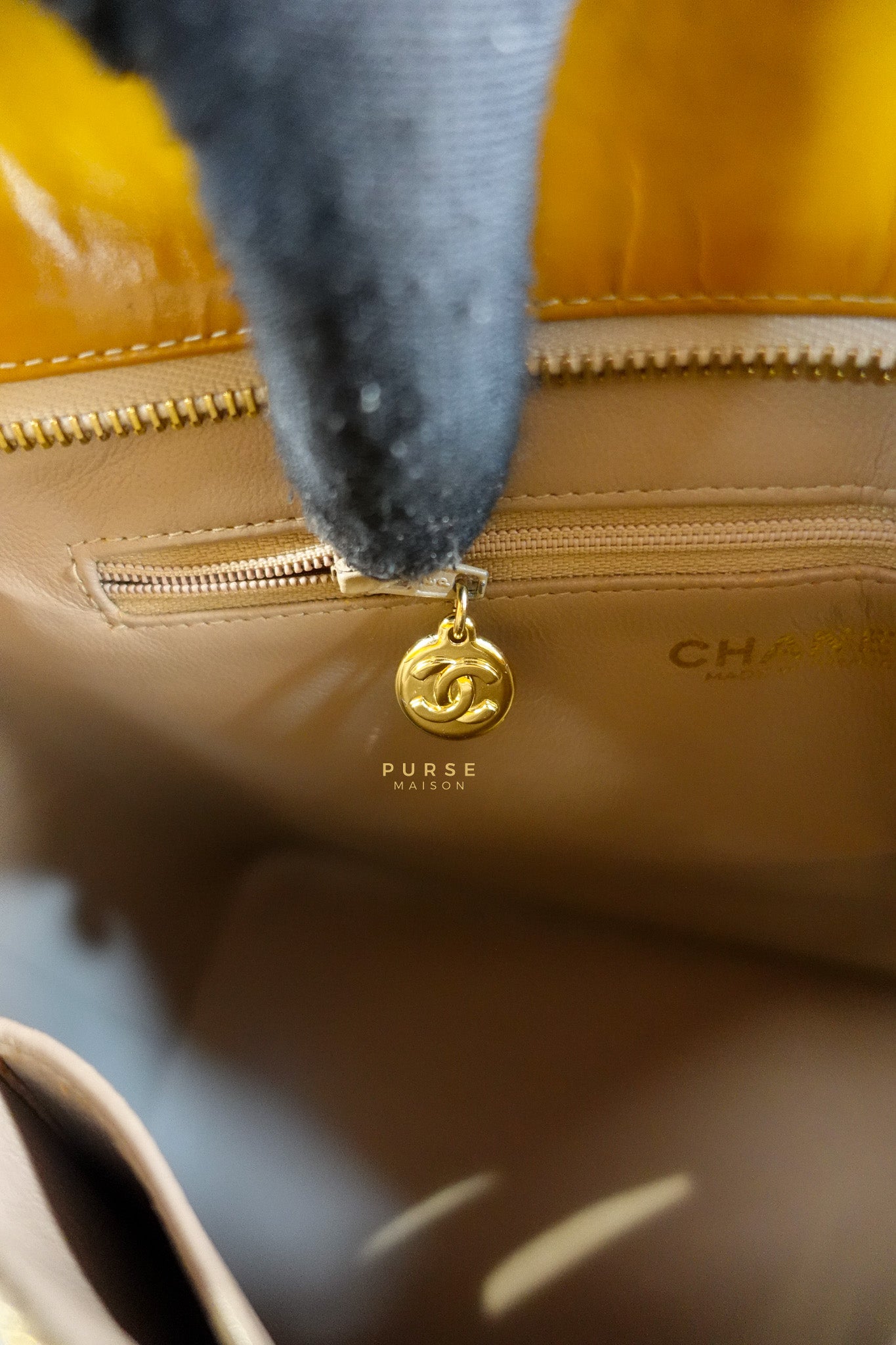 Medallion Yellow Mustard Vintage Patent Leather Handbag and Gold Hardware Series 7 | Purse Maison Luxury Bags Shop