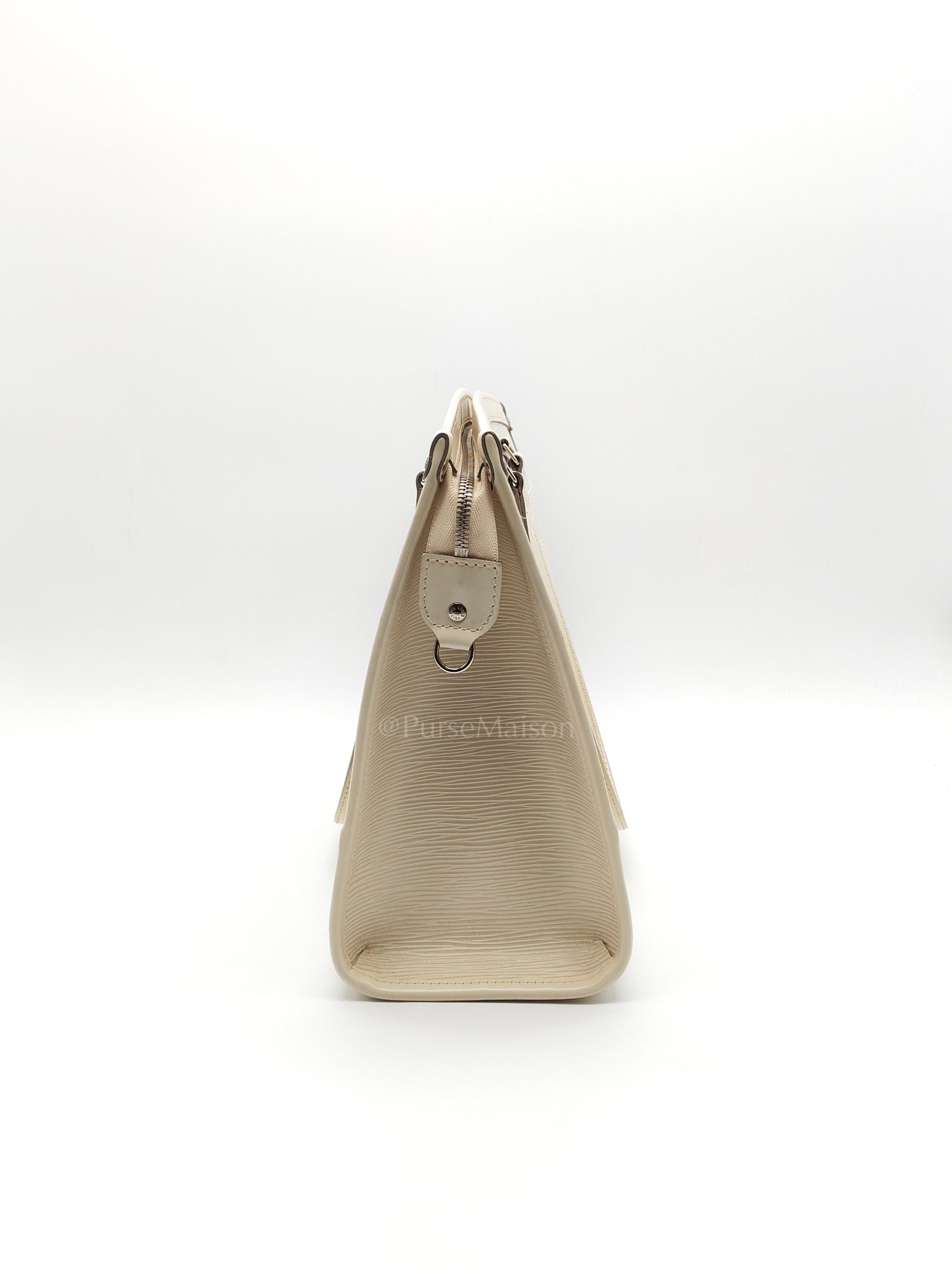 Medeleine GM Bag in White Epi Leather & Silver Hardware (Datecode: AR1099) | Purse Maison Luxury Bags Shop