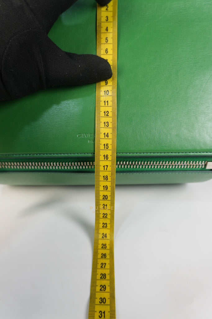 Medium Pandora Box in Green Calfskin Leather | Purse Maison Luxury Bags Shop