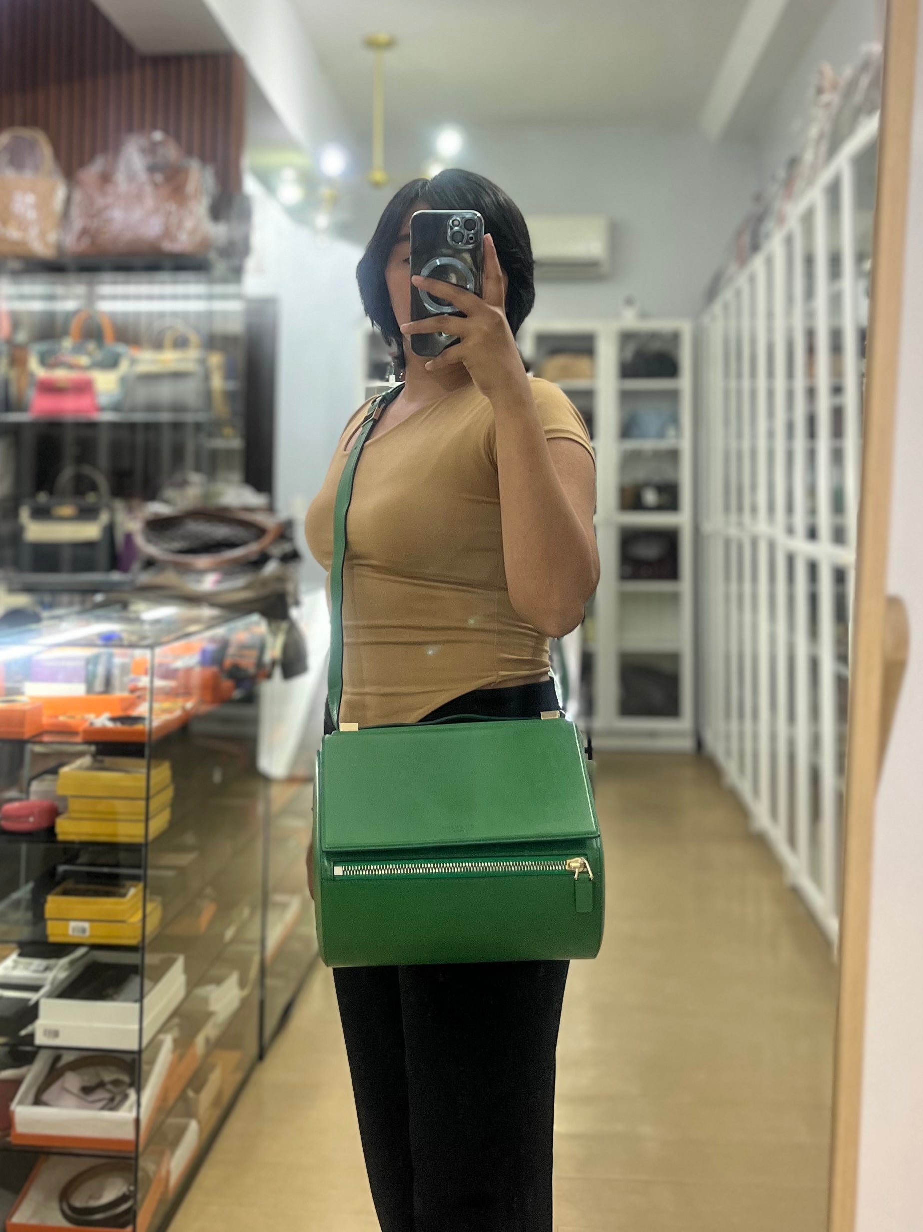 Medium Pandora Box in Green Calfskin Leather | Purse Maison Luxury Bags Shop