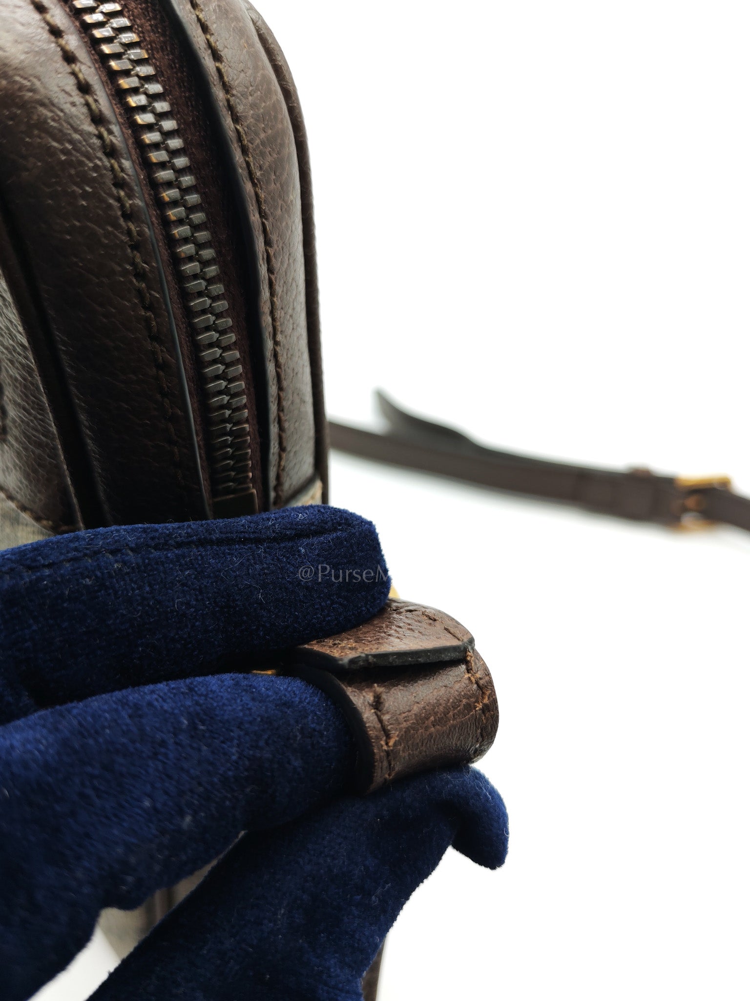 Ophidia Messenger Bag Small in GG Supreme Canvas & Gold Hardware