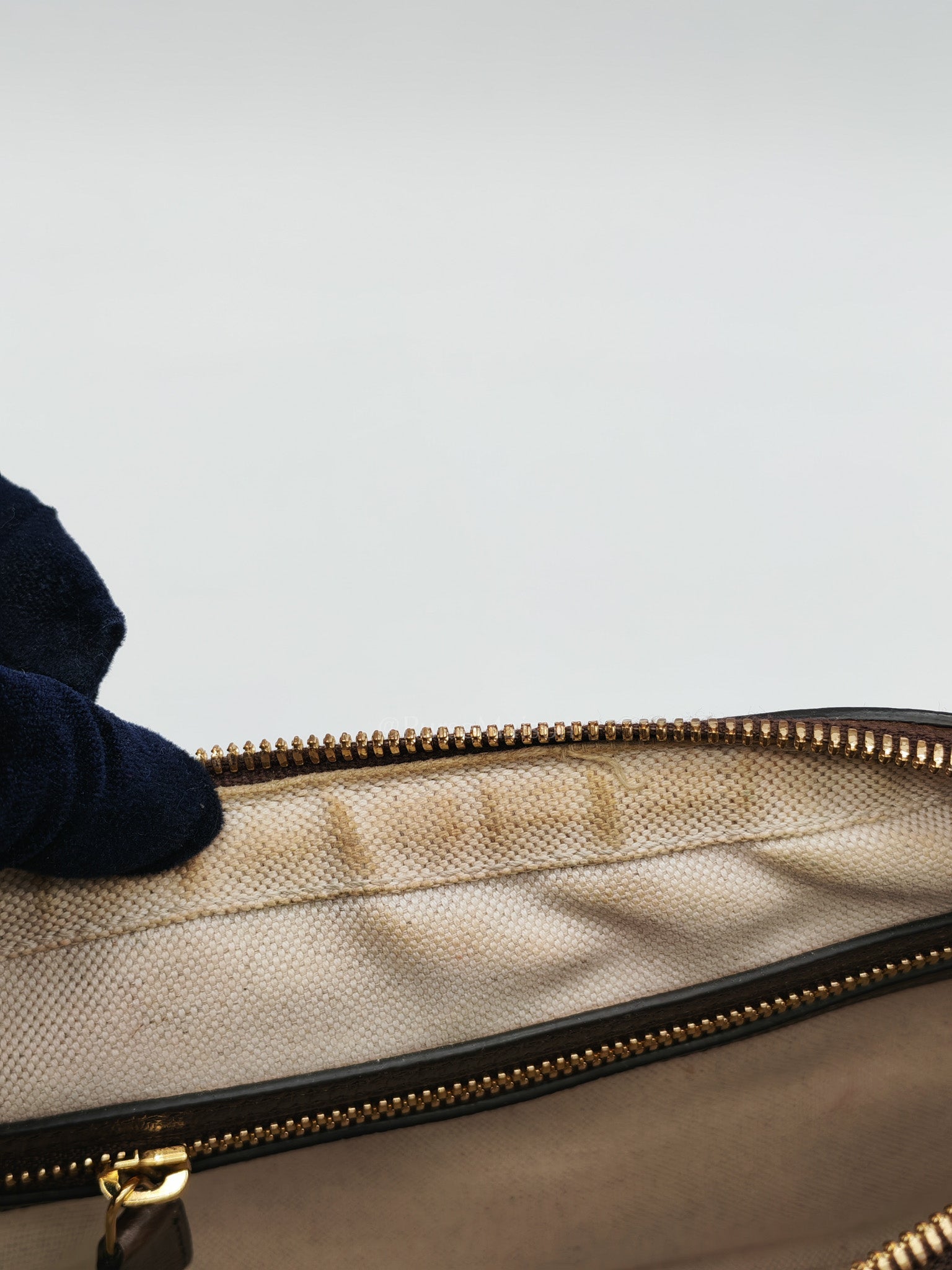 Messenger Bag in Ebony Jumbo GG Canvas | Purse Maison Luxury Bags Shop