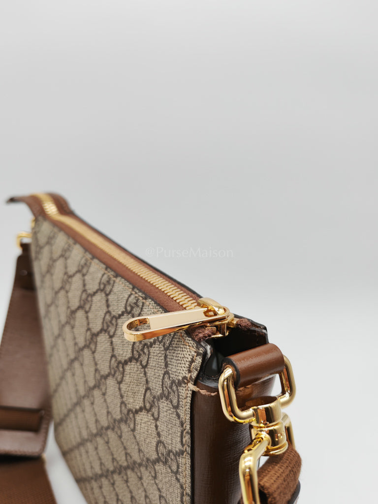 Messenger Bag Vintage in GG Supreme Canvas & Interlocking G Patch | Purse Maison Luxury Bags Shop