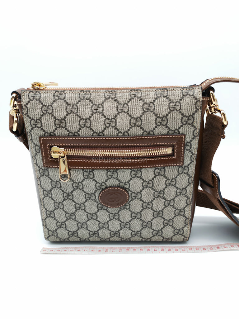 Messenger Bag Vintage in GG Supreme Canvas & Interlocking G Patch | Purse Maison Luxury Bags Shop