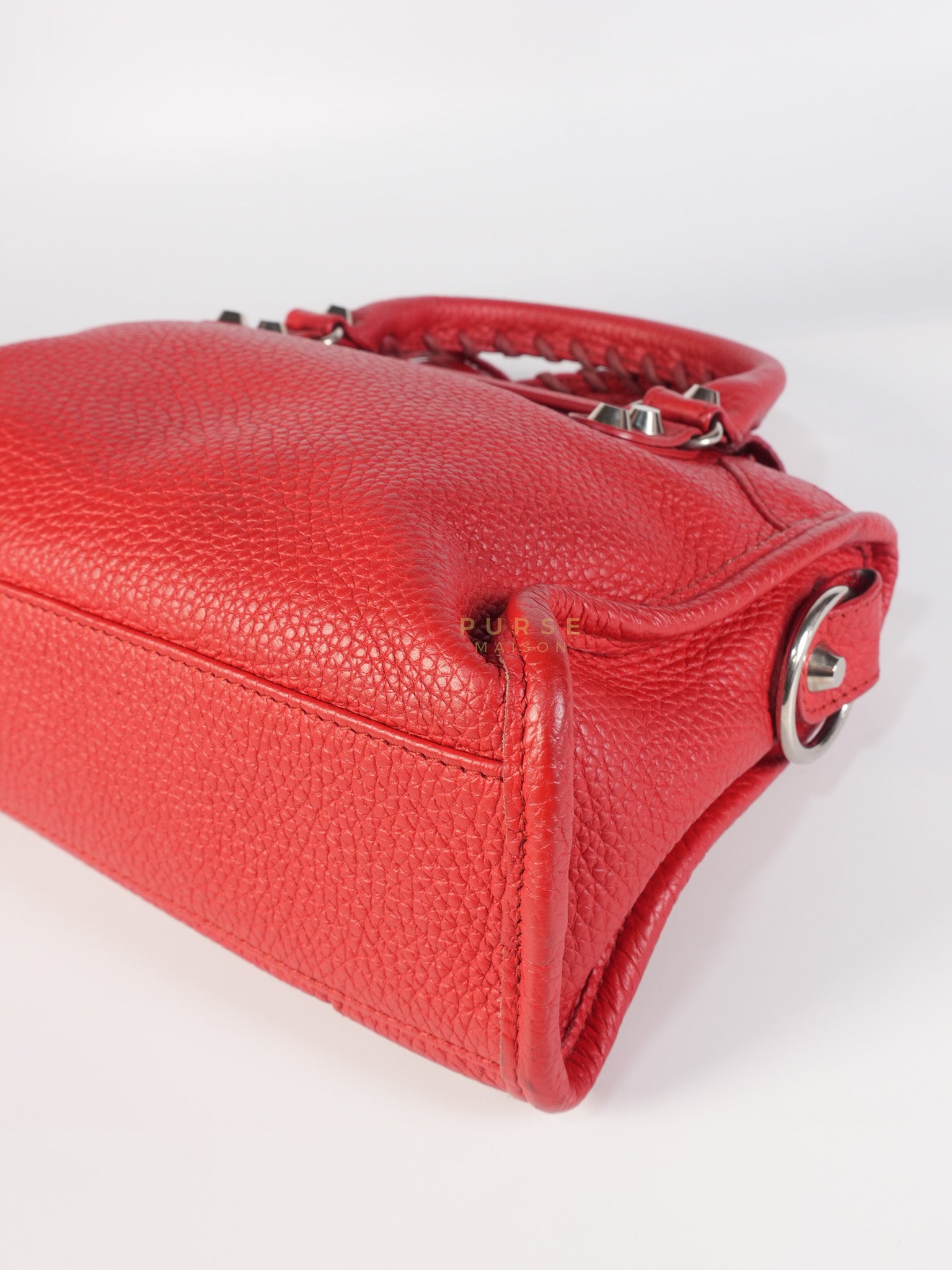 Metallic City Small in Red Pebbled Calfskin Leather | Purse Maison Luxury Bags Shop