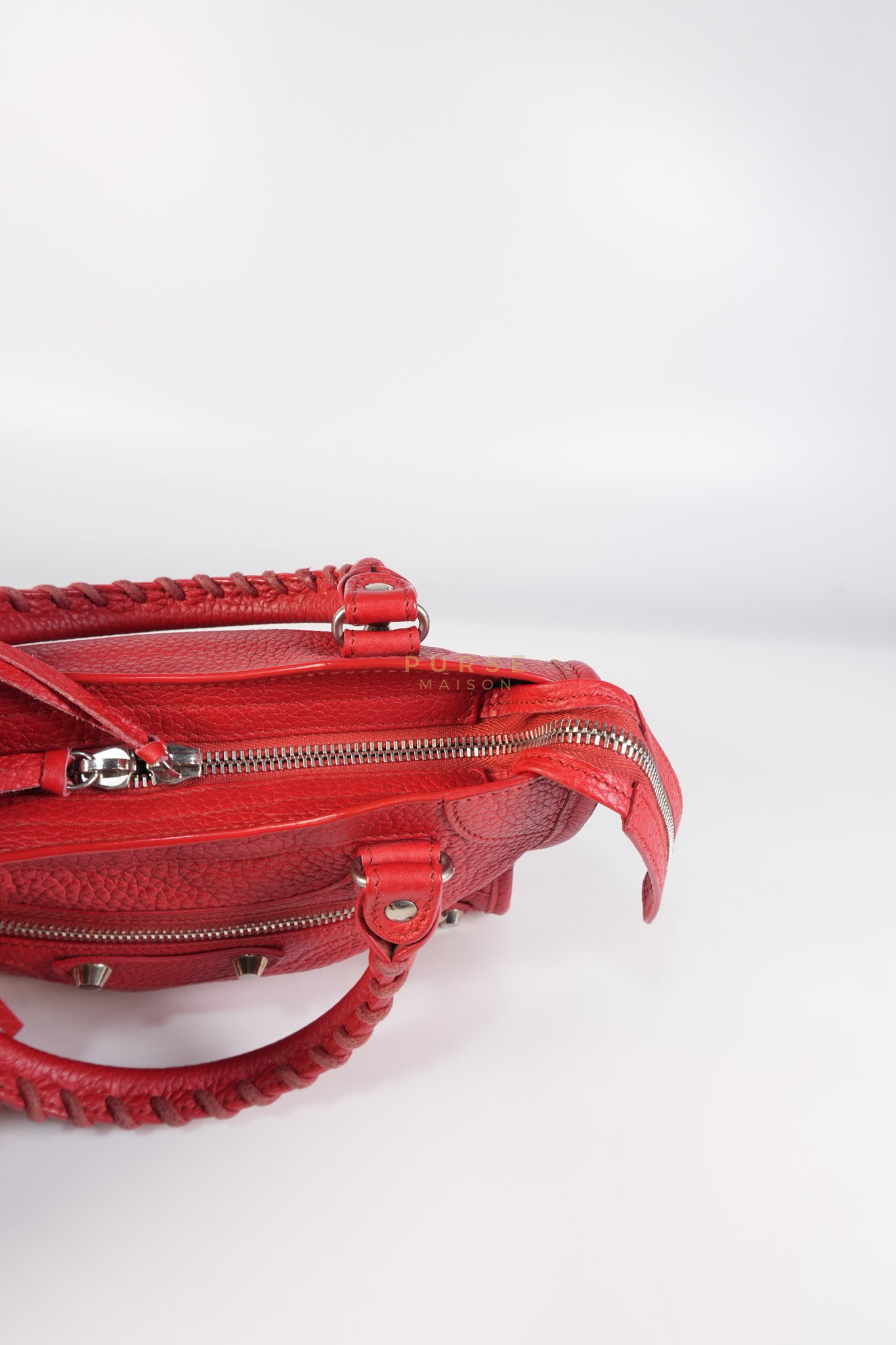 Metallic City Small in Red Pebbled Calfskin Leather | Purse Maison Luxury Bags Shop