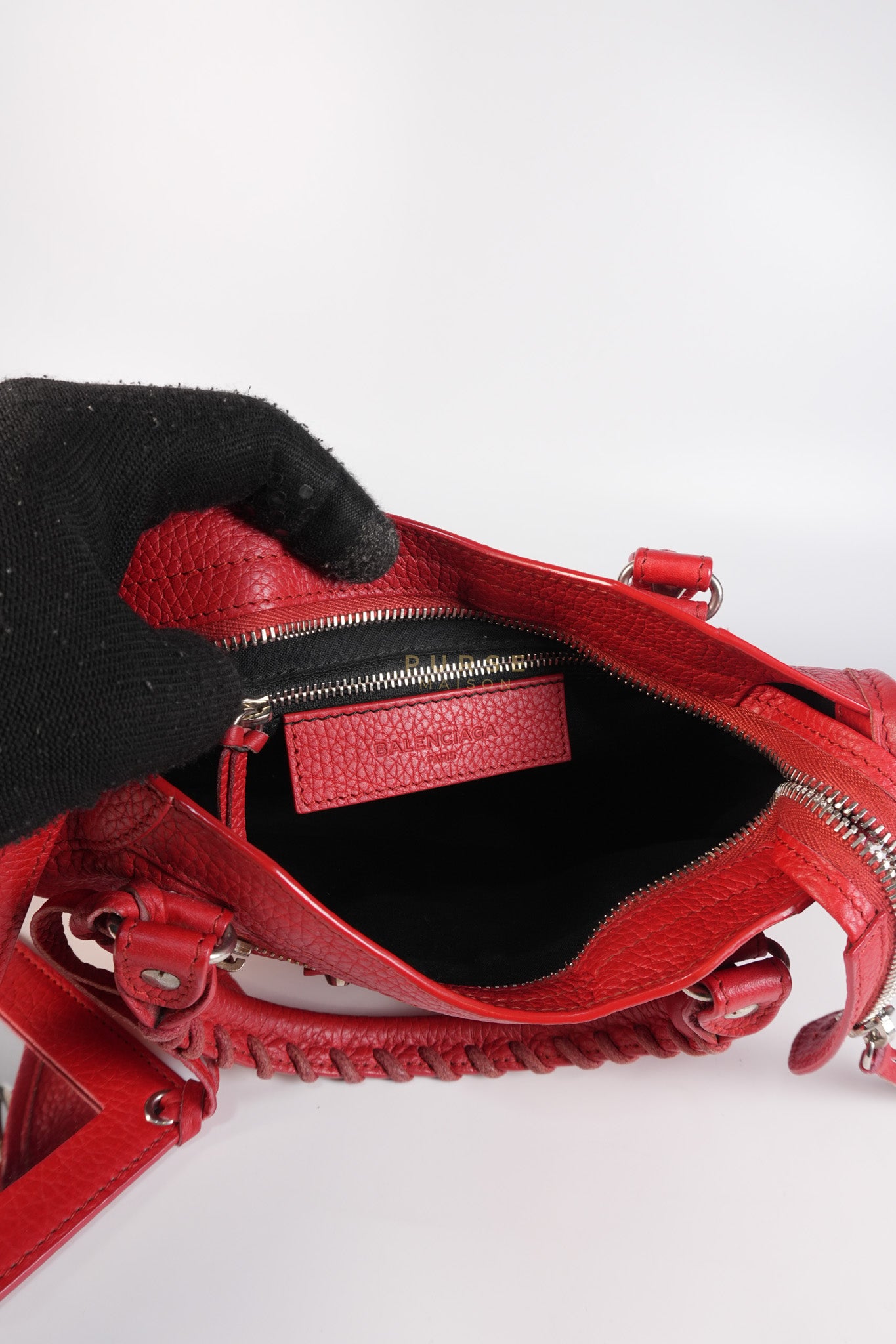 Metallic City Small in Red Pebbled Calfskin Leather | Purse Maison Luxury Bags Shop