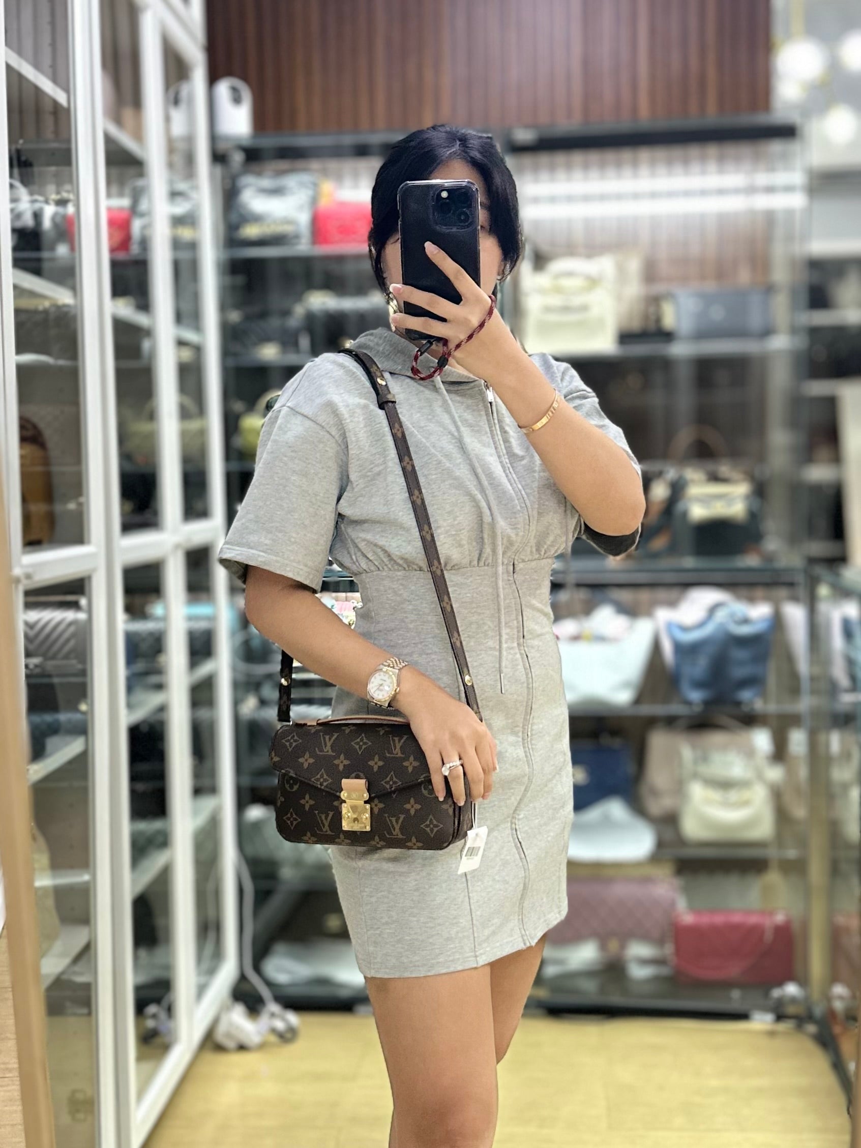 Metis East West in Monogram Canvas (Microchip) | Purse Maison Luxury Bags Shop