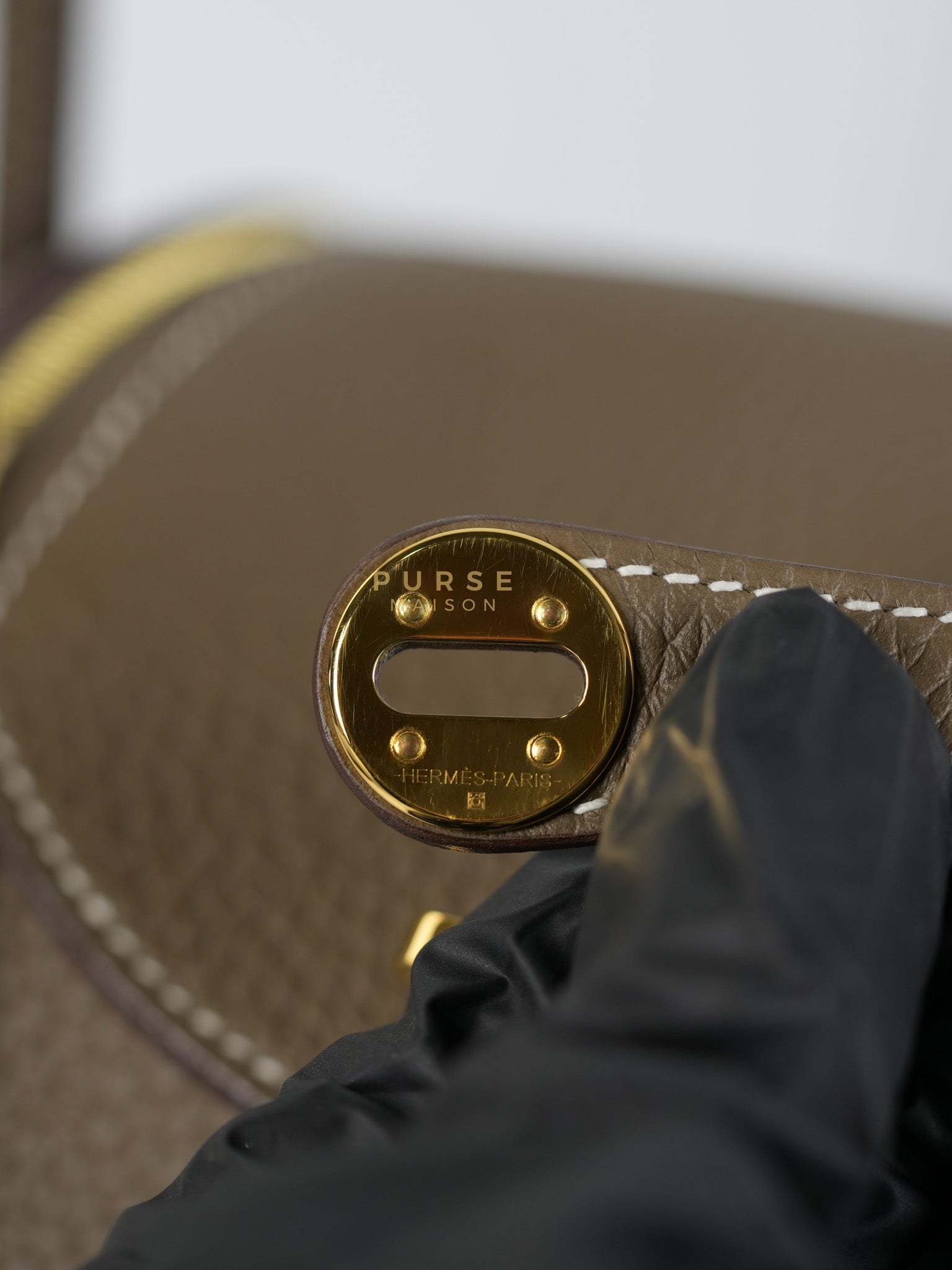 Mini Lindy 19 in Etoupe Clemence Leather & Gold Hardware Stamp U (2022) | Purse Maison Luxury Bags Shop