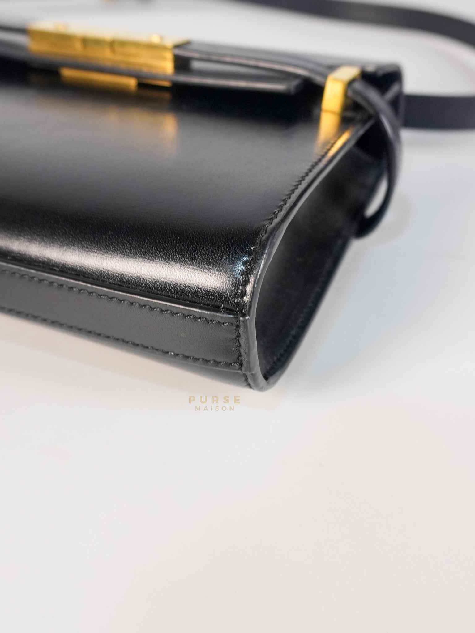 Mini Manhattan Bag in Black Smooth Leather and Gold Hardware | Purse Maison Luxury Bags Shop