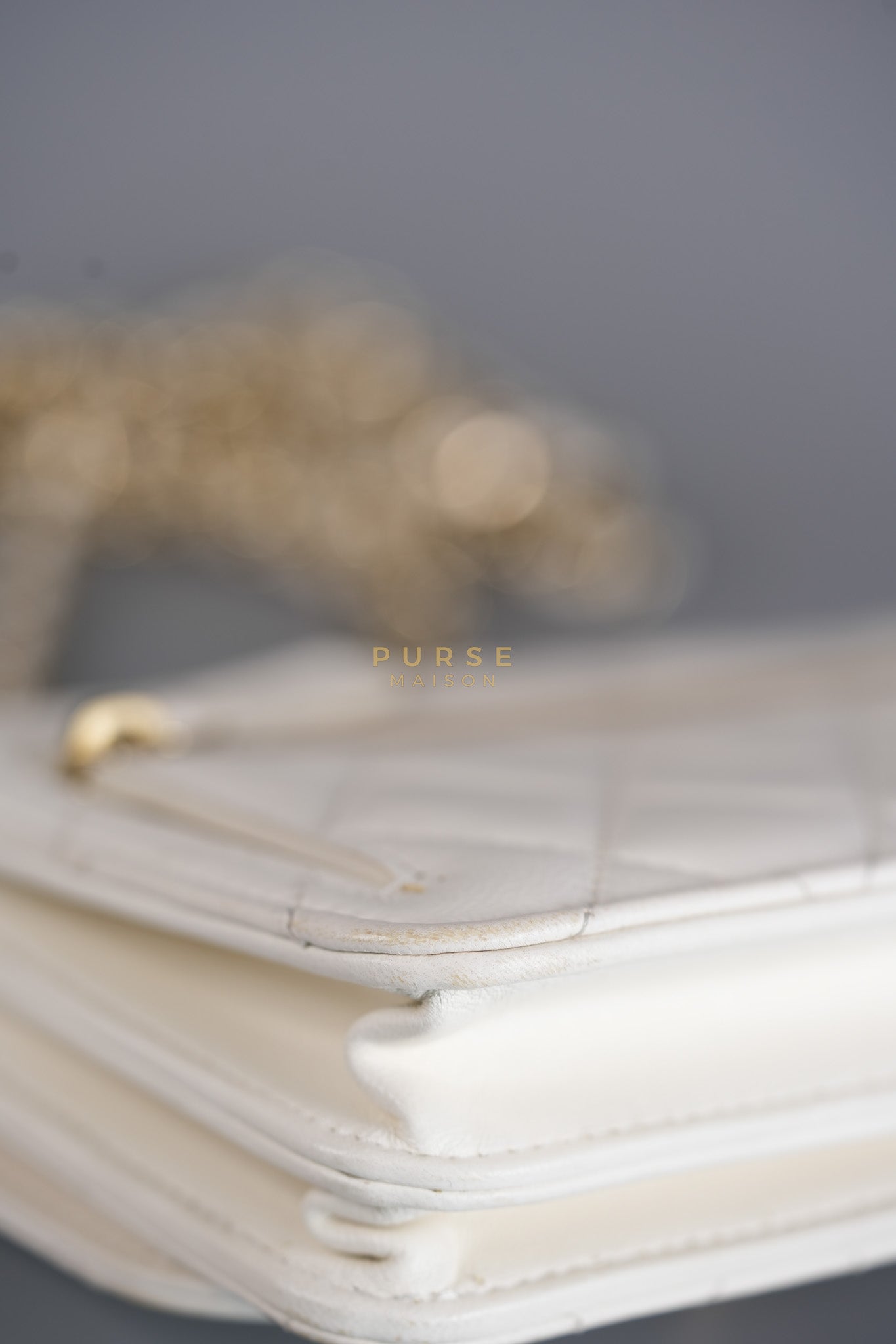 Mini Trendy CC Wallet on Chain in White Lambskin Leather and Light Gold Hardware (Microchip) | Purse Maison Luxury Bags Shop