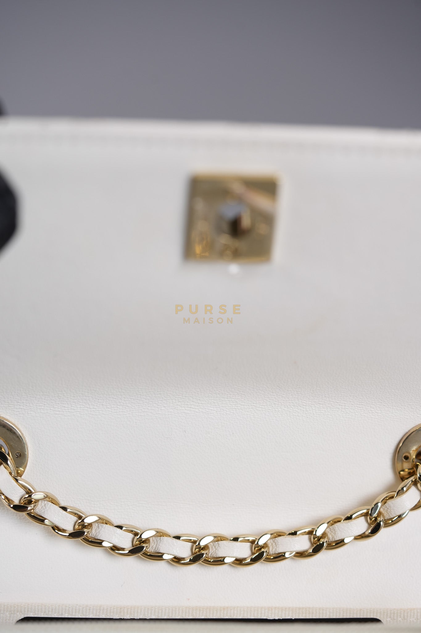 Mini Trendy CC Wallet on Chain in White Lambskin Leather and Light Gold Hardware (Microchip) | Purse Maison Luxury Bags Shop