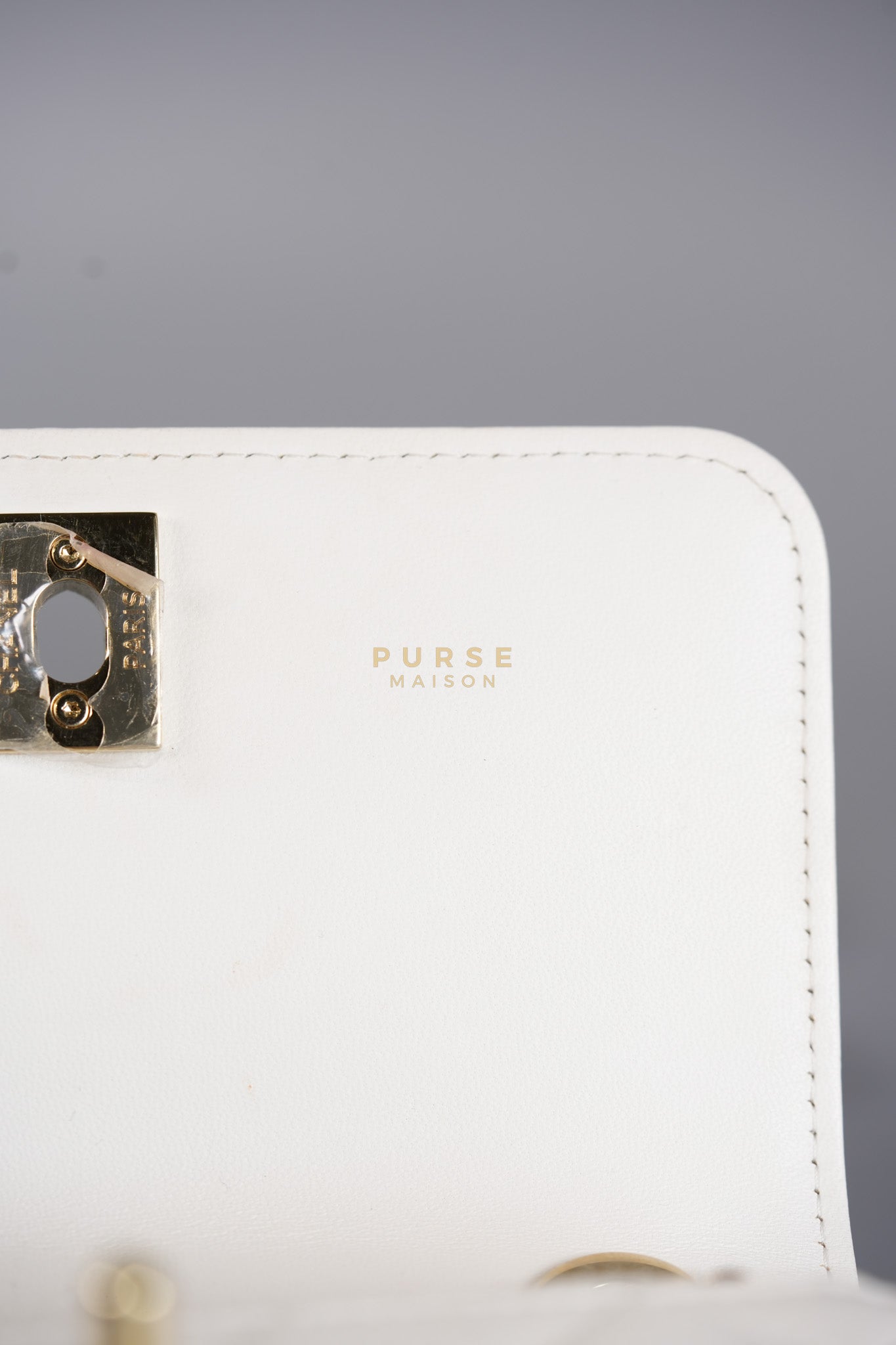 Mini Trendy CC Wallet on Chain in White Lambskin Leather and Light Gold Hardware (Microchip) | Purse Maison Luxury Bags Shop