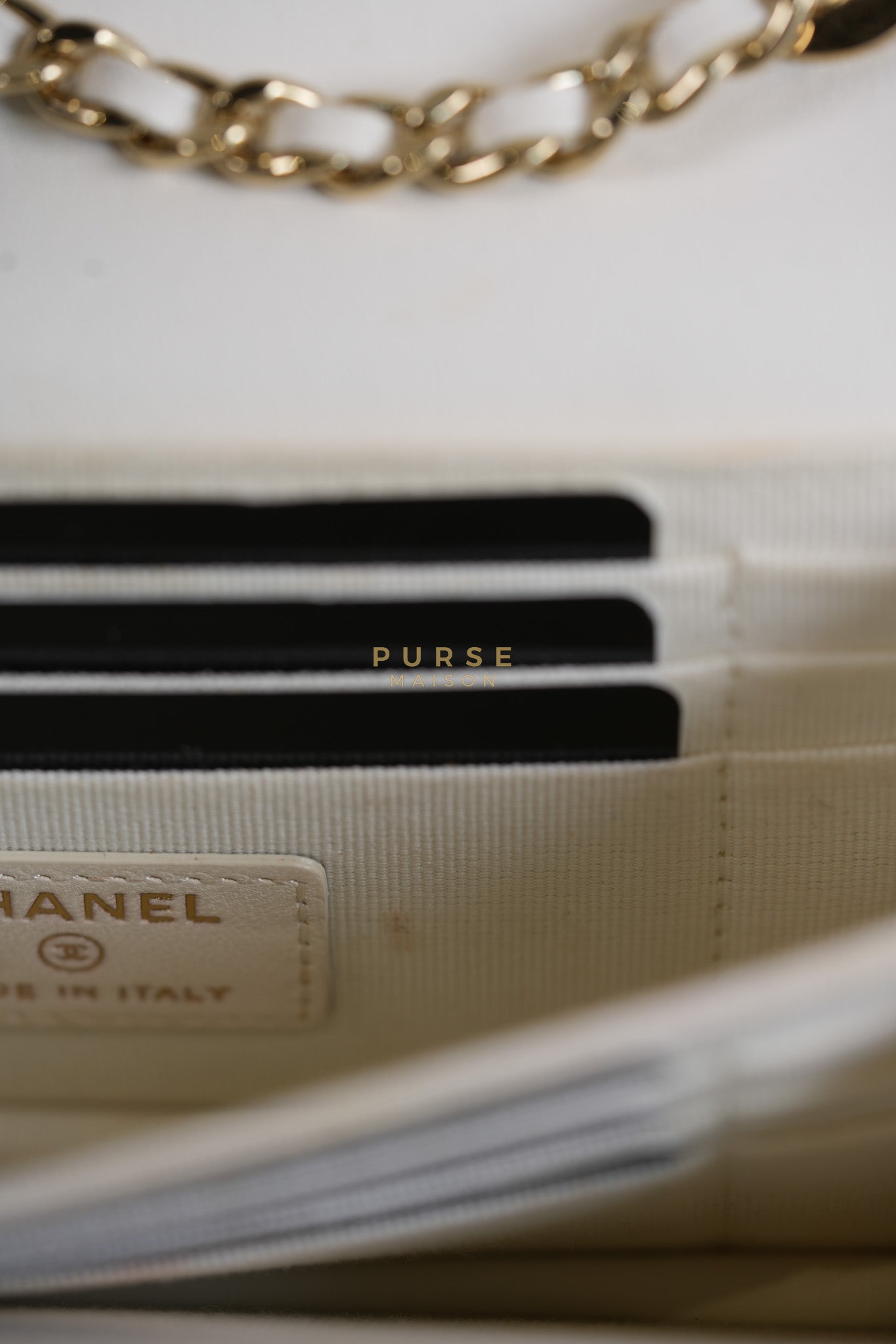 Mini Trendy CC Wallet on Chain in White Lambskin Leather and Light Gold Hardware (Microchip) | Purse Maison Luxury Bags Shop