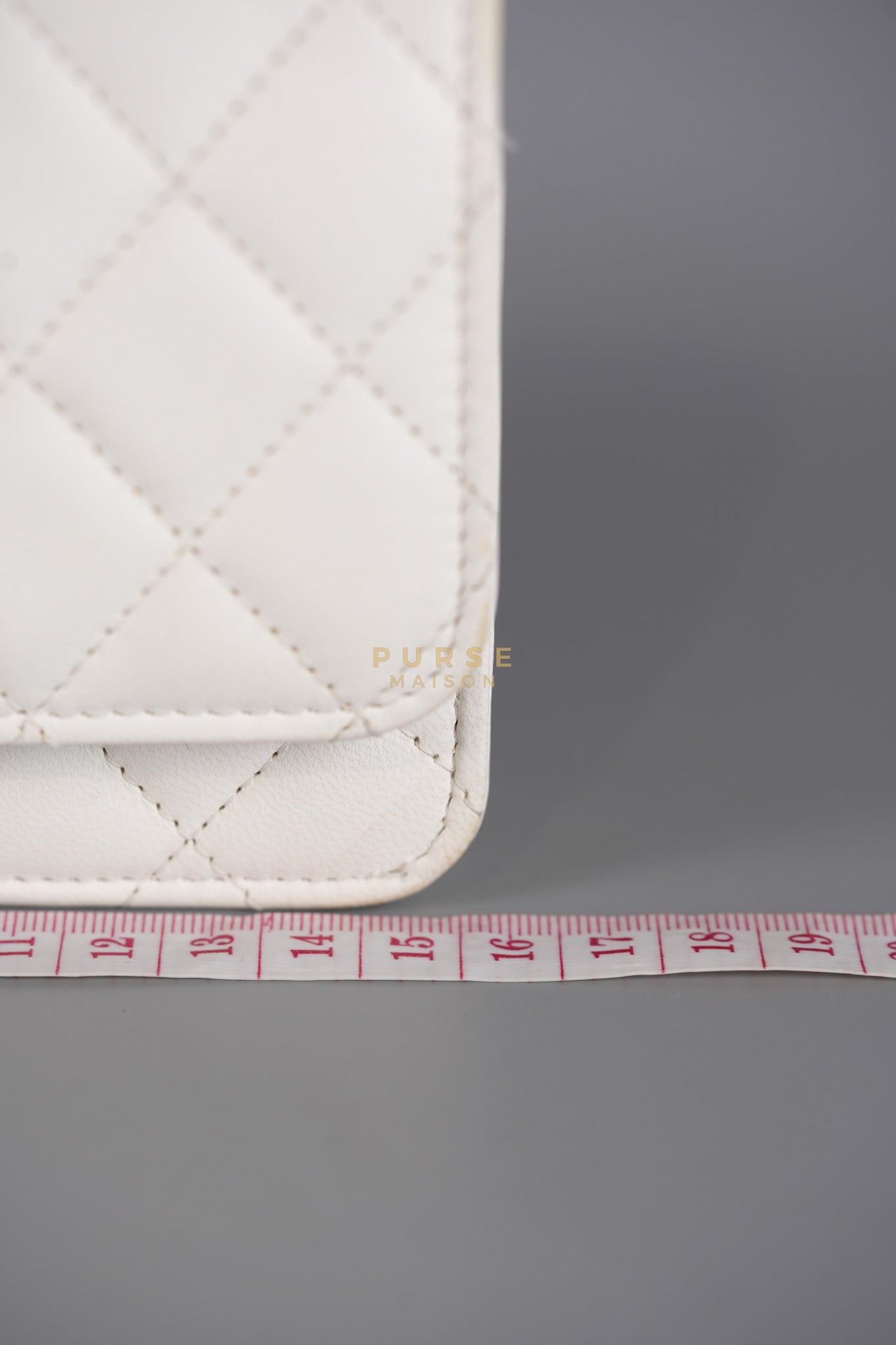 Mini Trendy CC Wallet on Chain in White Lambskin Leather and Light Gold Hardware (Microchip) | Purse Maison Luxury Bags Shop