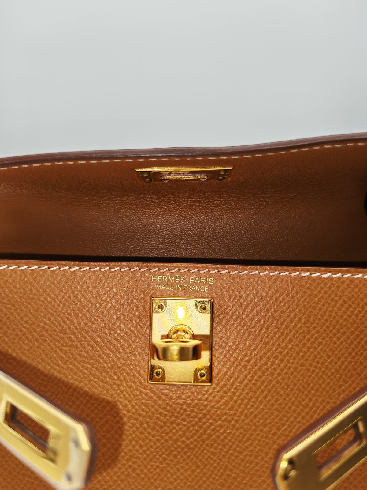 Hermes Mini Kelly II Gold in Epsom Leather and Gold Hardware Stamp D (2019)