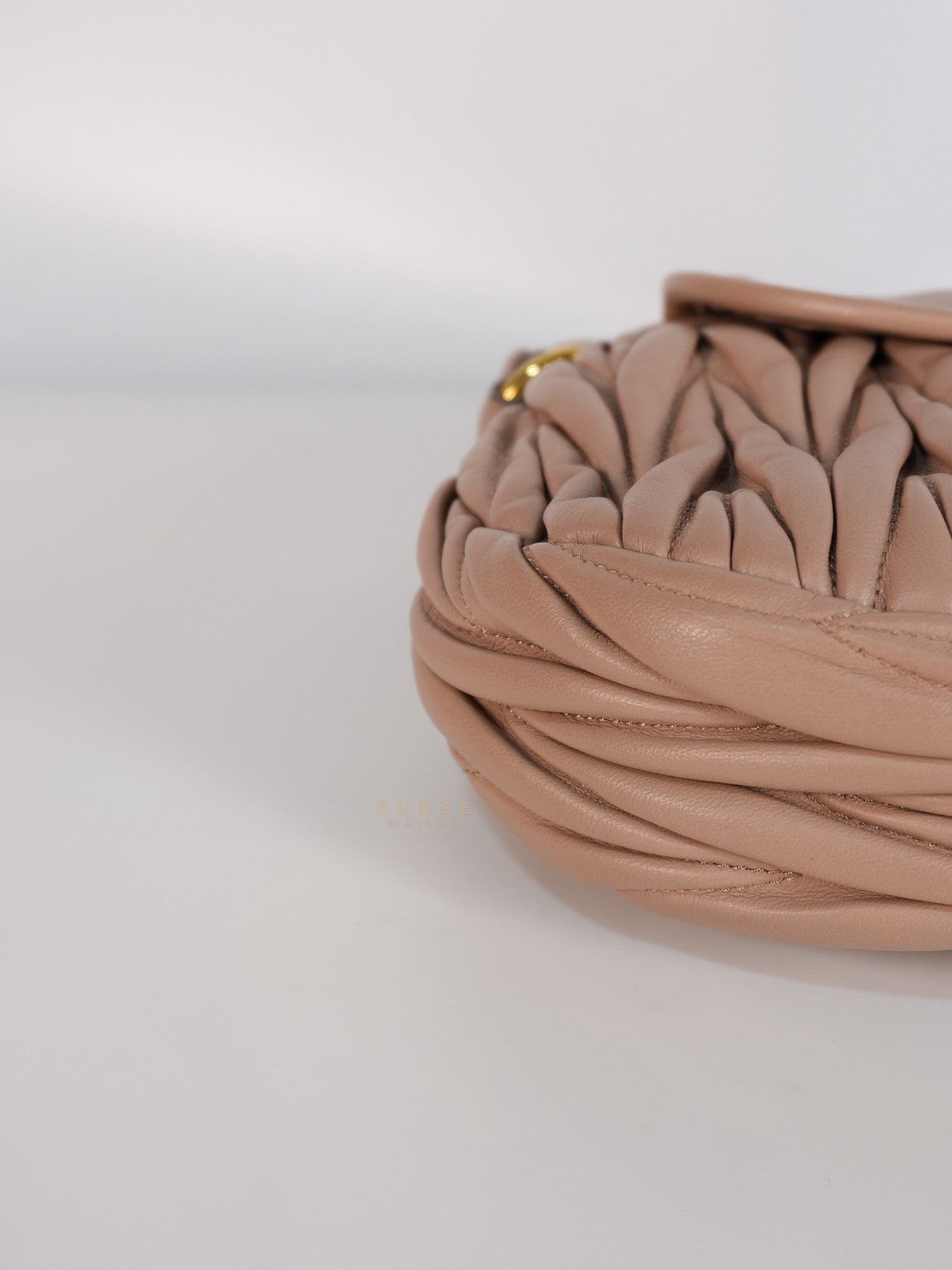 Bandoliera Matelasse Coffer Bag in Cammeo | Purse Maison Luxury Bags Shop
