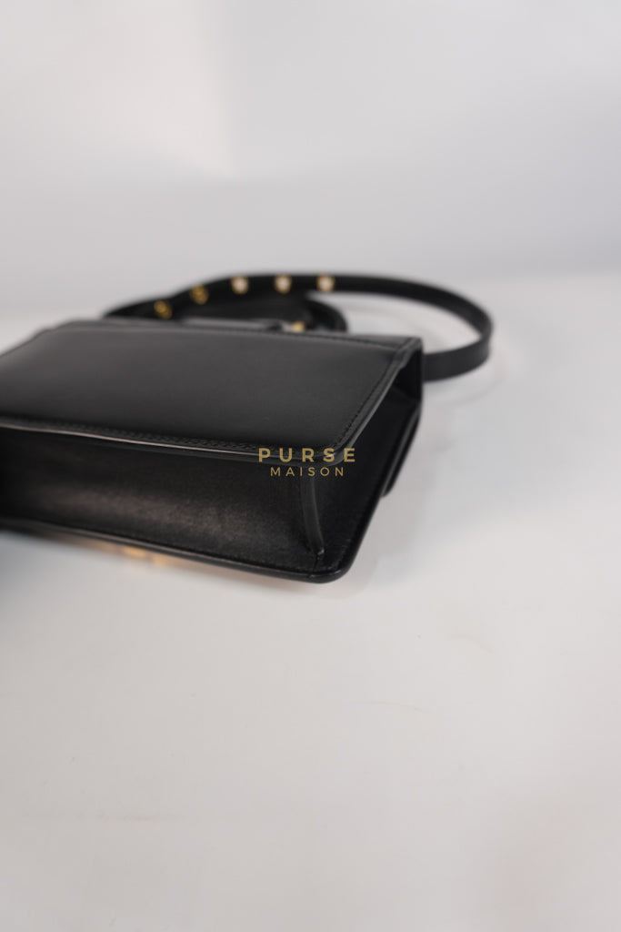 Montaigne 30 Micro Black Calfskin Leather | Purse Maison Luxury Bags Shop