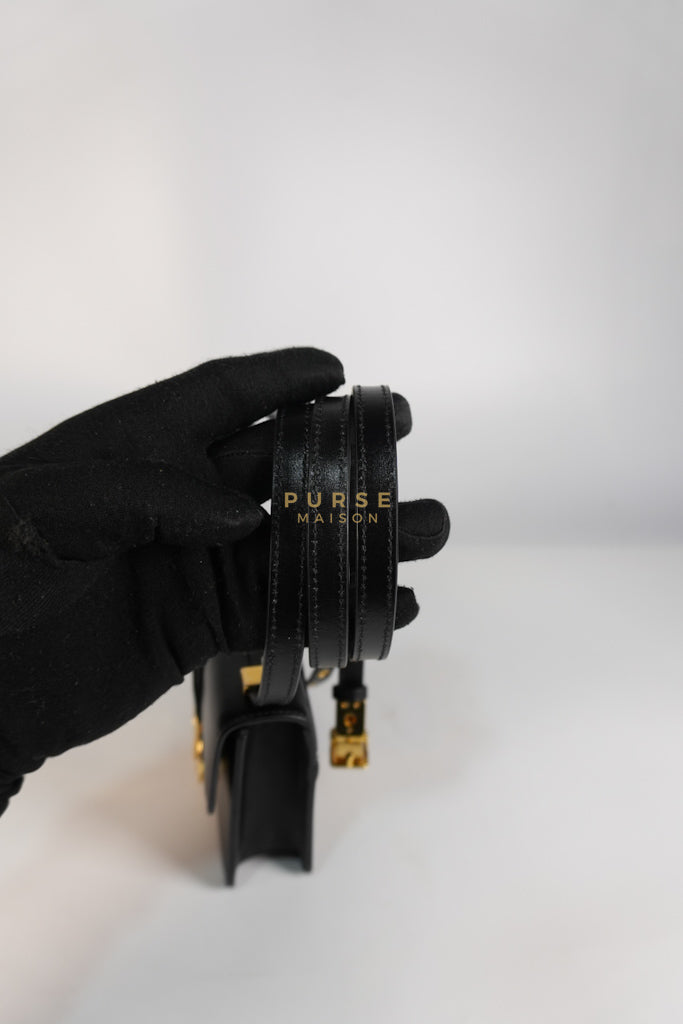 Montaigne 30 Micro Black Calfskin Leather | Purse Maison Luxury Bags Shop