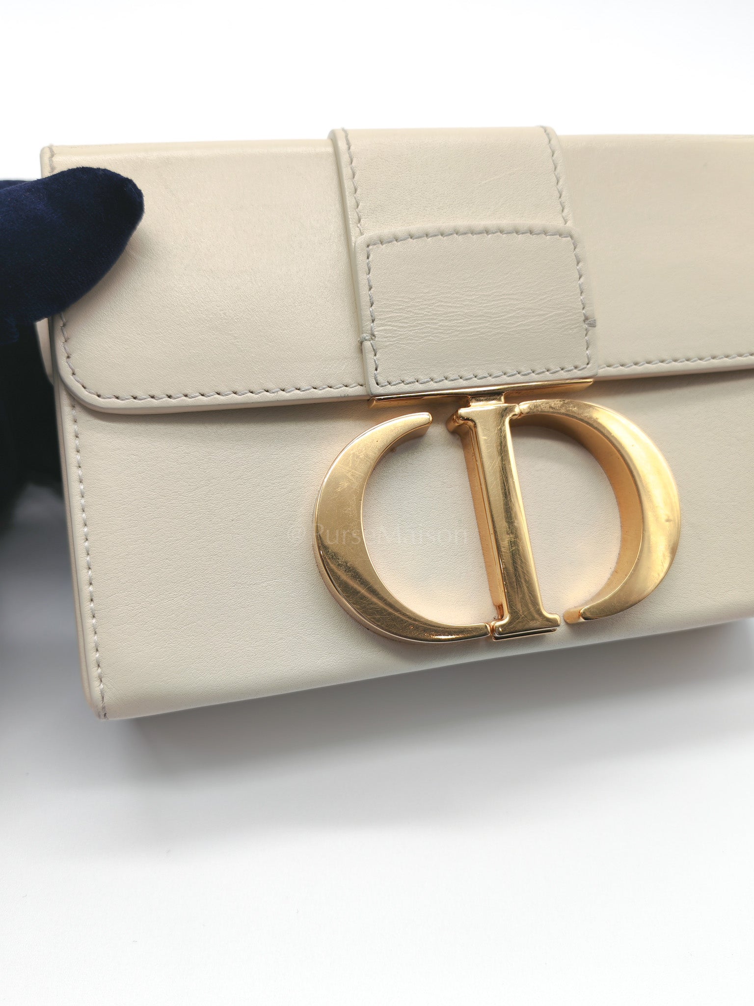 Montaigne Box Bag in Off-White Lambskin Leather and Gold Hardware Shoulder Bag | Purse Maison Luxury Bags Shop