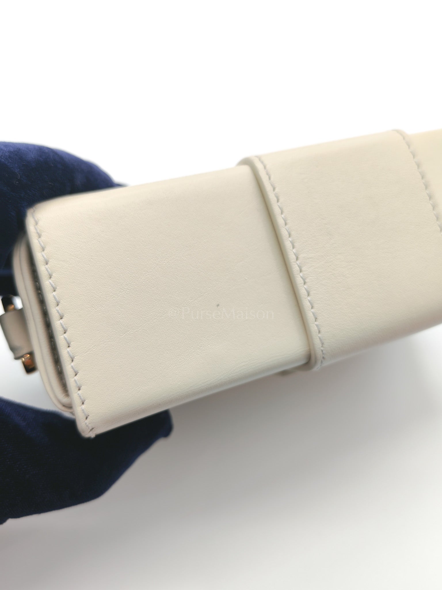 Montaigne Box Bag in Off-White Lambskin Leather and Gold Hardware Shoulder Bag | Purse Maison Luxury Bags Shop