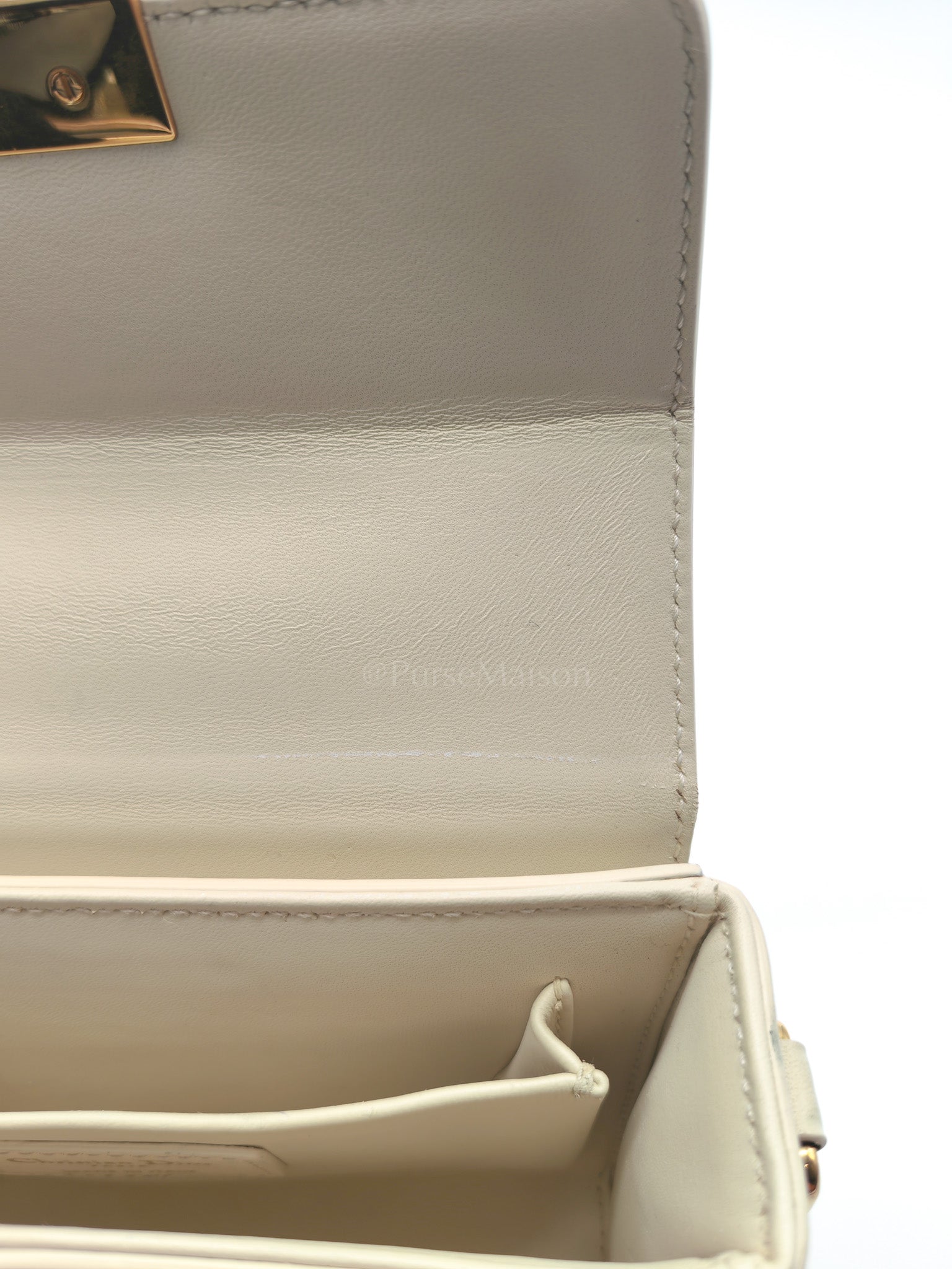 Montaigne Box Bag in Off-White Lambskin Leather and Gold Hardware Shoulder Bag | Purse Maison Luxury Bags Shop