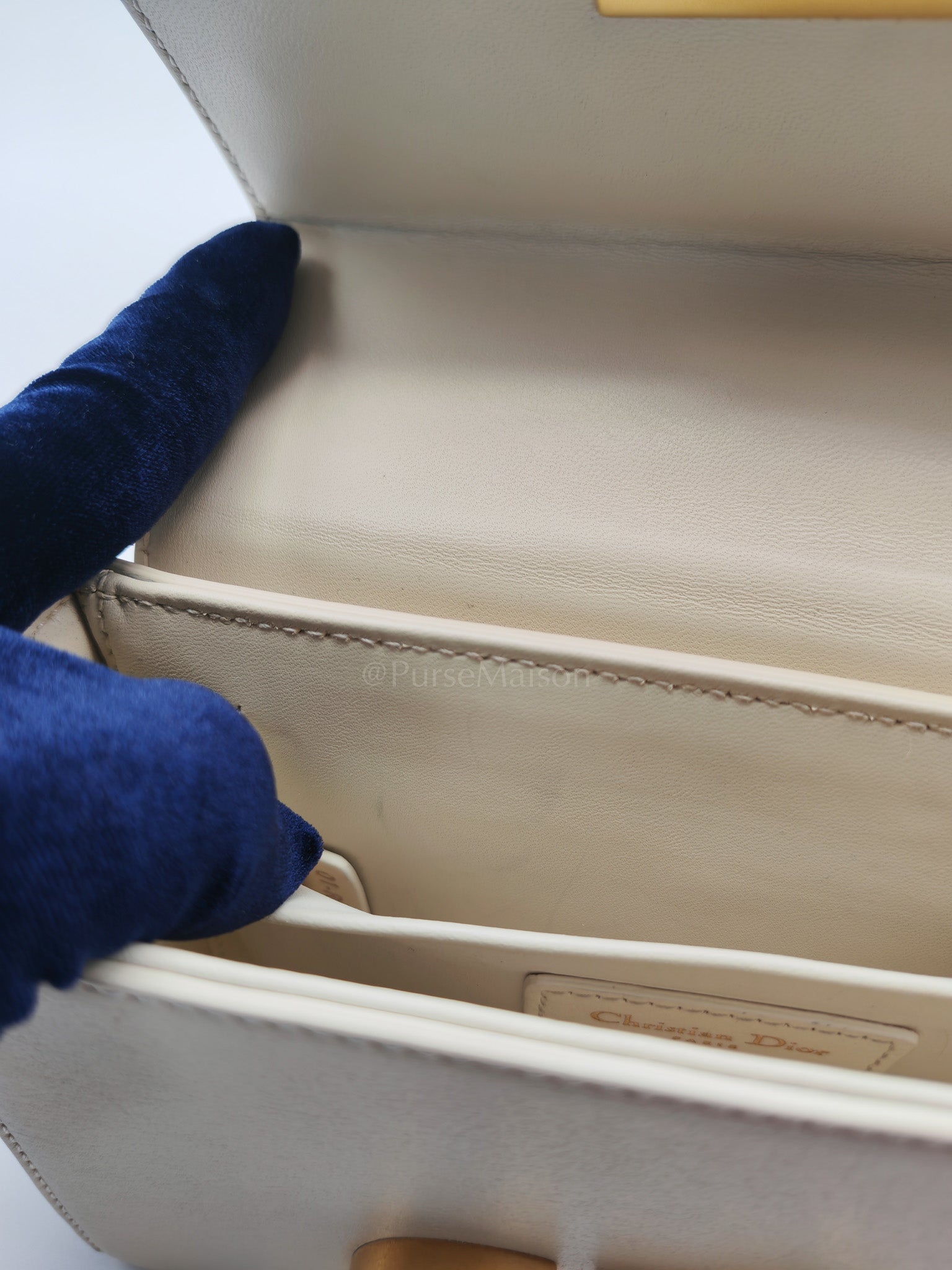 Montaigne Box Bag in Off-White Lambskin Leather and Gold Hardware Shoulder Bag | Purse Maison Luxury Bags Shop