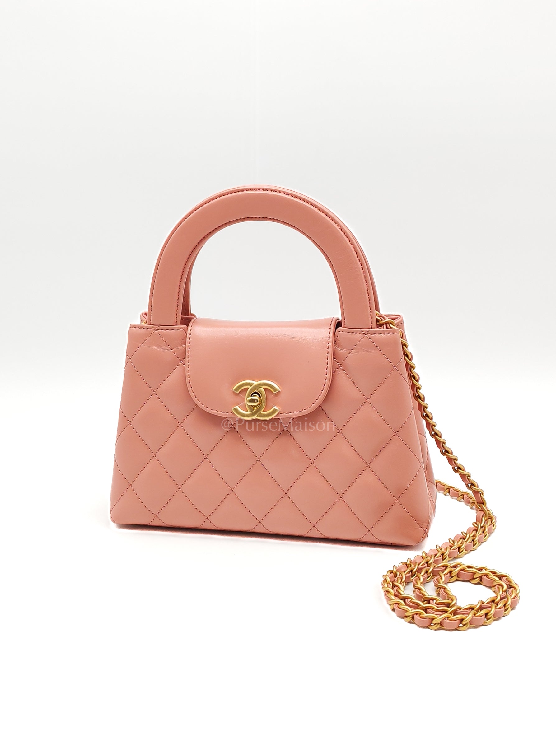 CC Kelly Small in Pink Shiny Calfskin Leather and Aged Gold Hardware (Microchip)