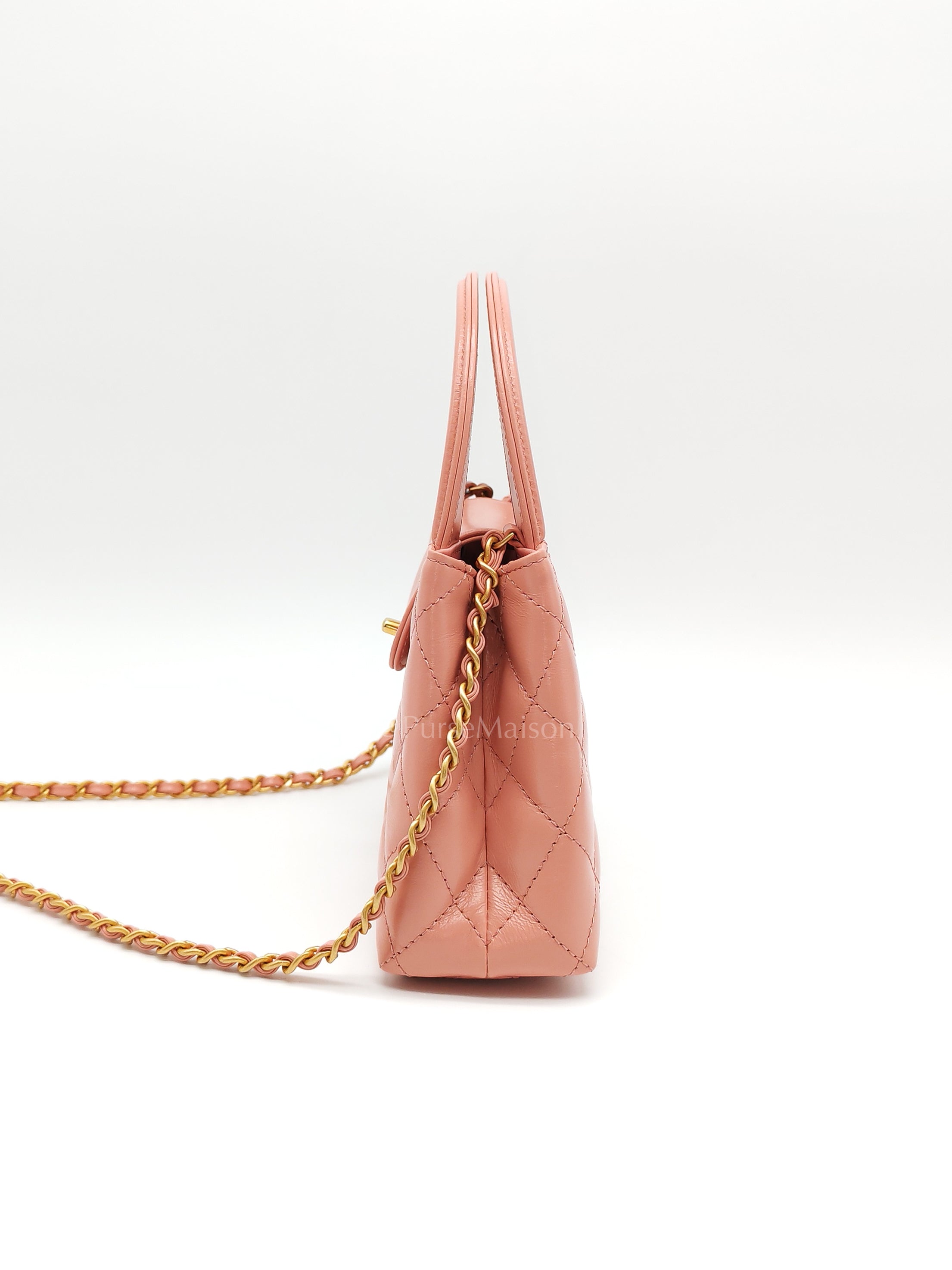 CC Kelly Small in Pink Shiny Calfskin Leather and Aged Gold Hardware (Microchip)