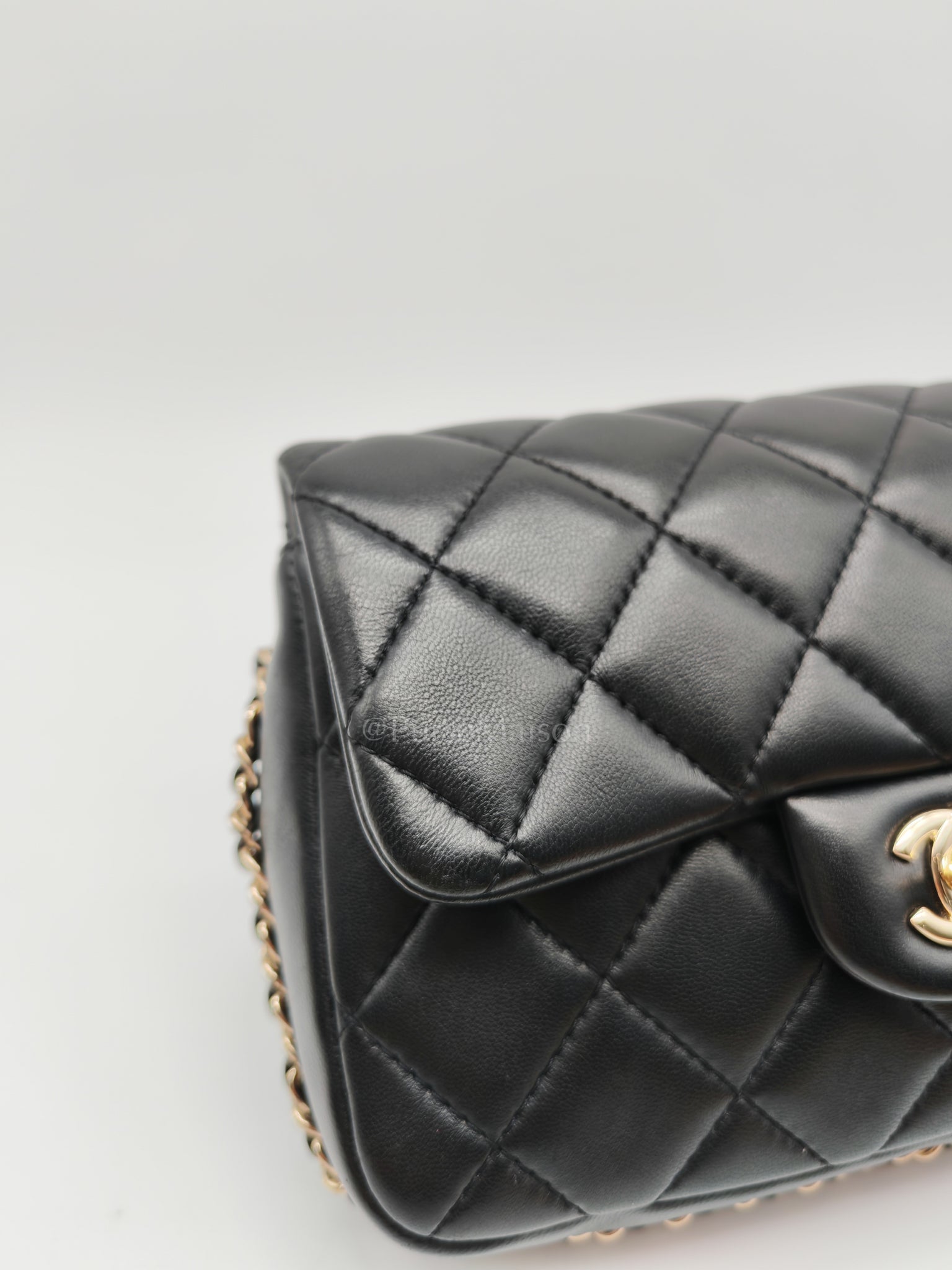 My Precious Pearls Chain Flap in Black Lambskin and Light Gold Hardware Series 29 | Purse Maison Luxury Bags Shop