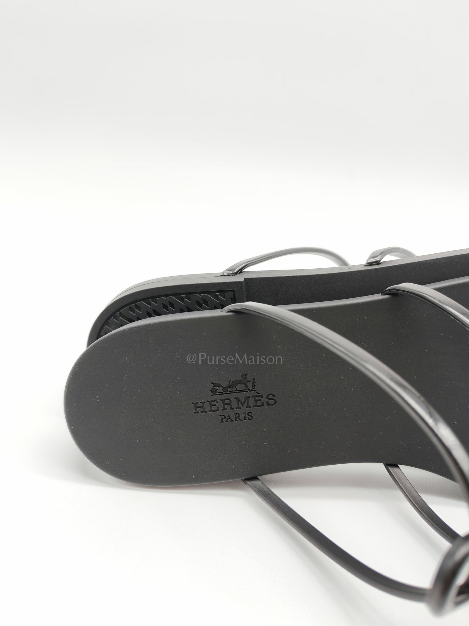 Mykonos Rubber Sandals in Black/Noir Size 38 EU (24 cm)