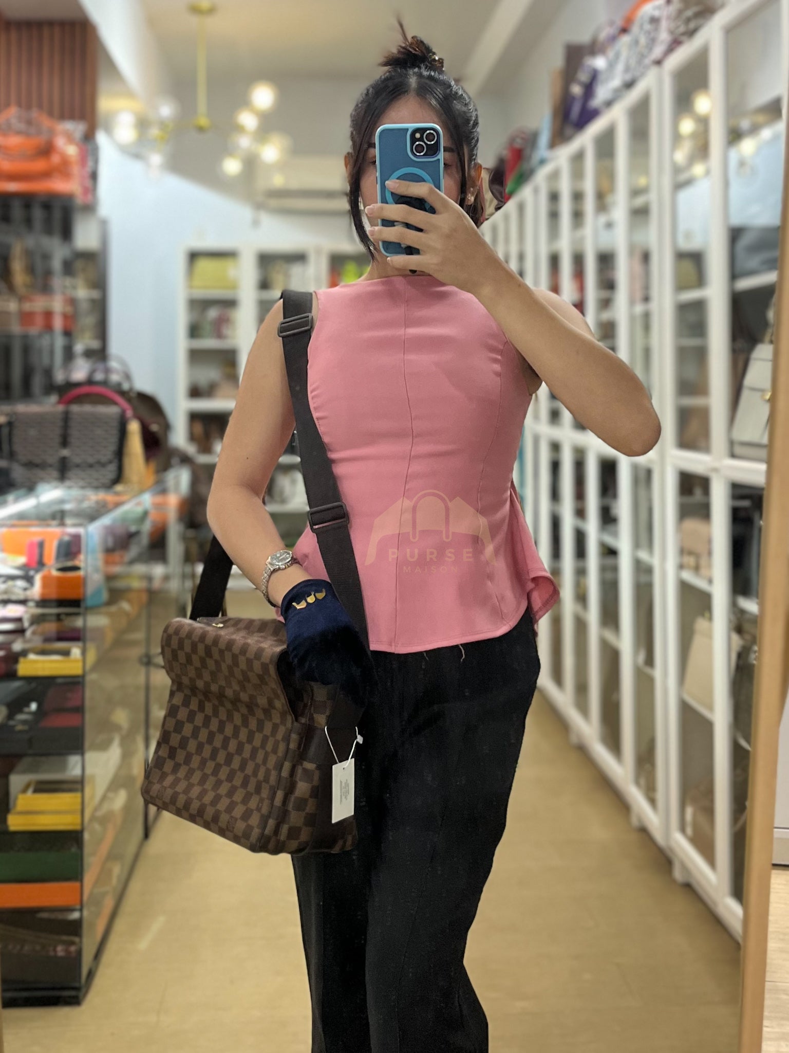 Naviglio Messenger Bag in Damier Ebene Canvas Crossbody Bag | Purse Maison Luxury Bags Shop