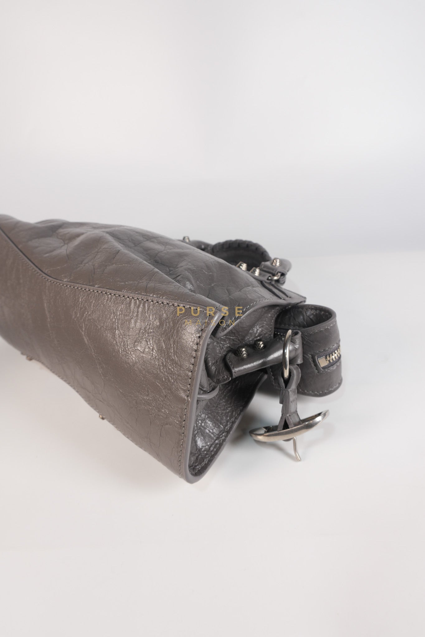 Neo Cagole Arena XS in Dark Grey Agneau Leather | Purse Maison Luxury Bags Shop