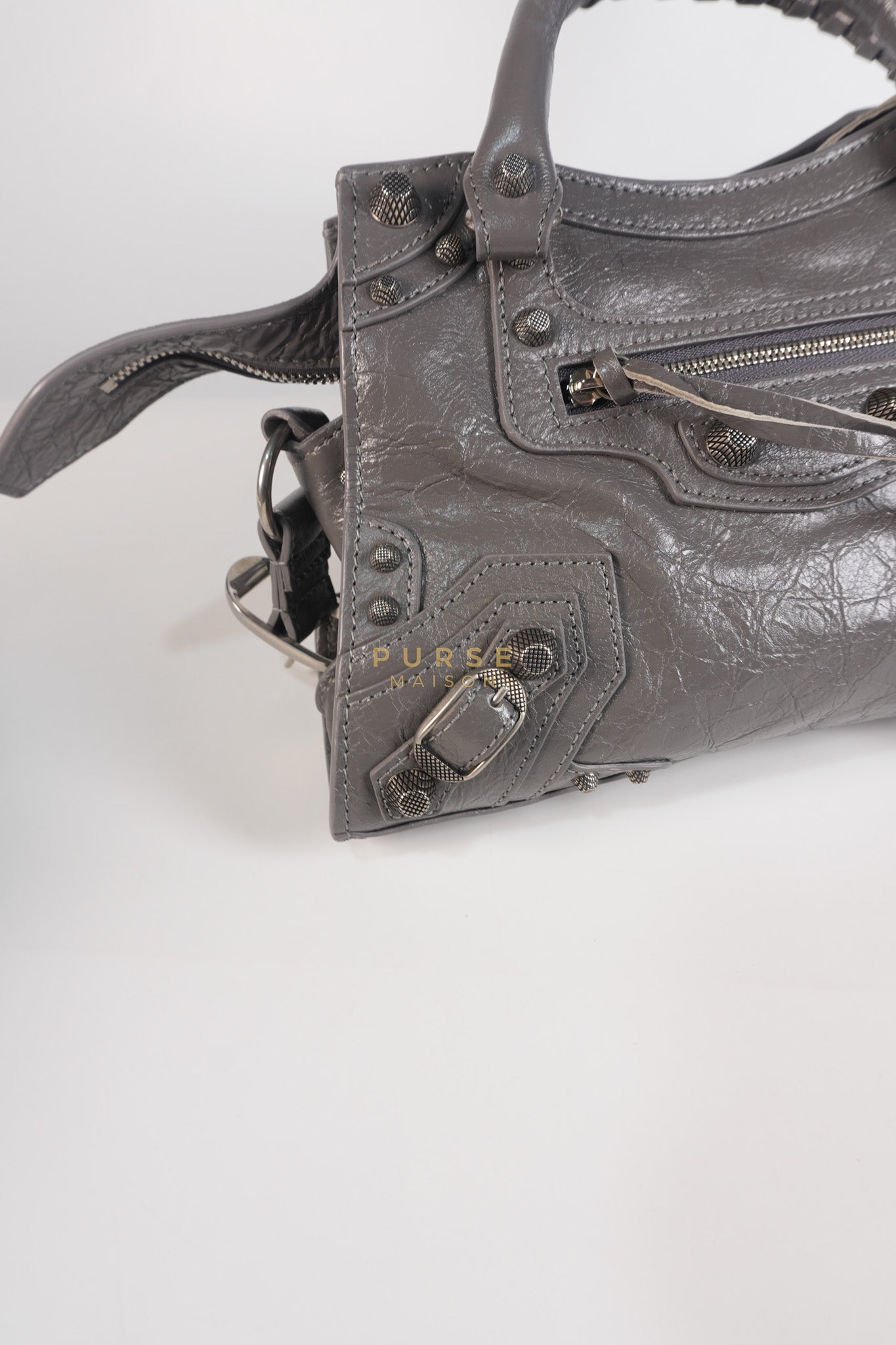 Neo Cagole Arena XS in Dark Grey Agneau Leather | Purse Maison Luxury Bags Shop