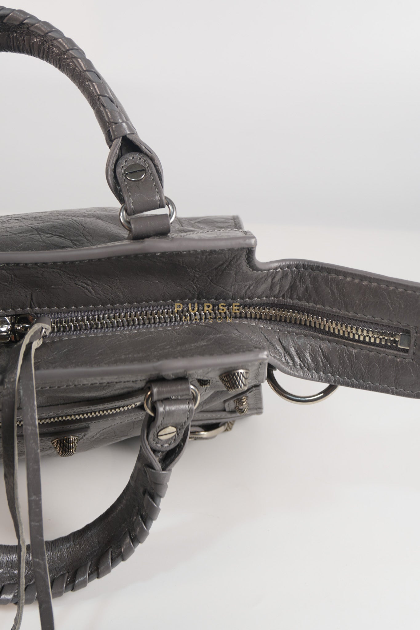 Neo Cagole Arena XS in Dark Grey Agneau Leather | Purse Maison Luxury Bags Shop