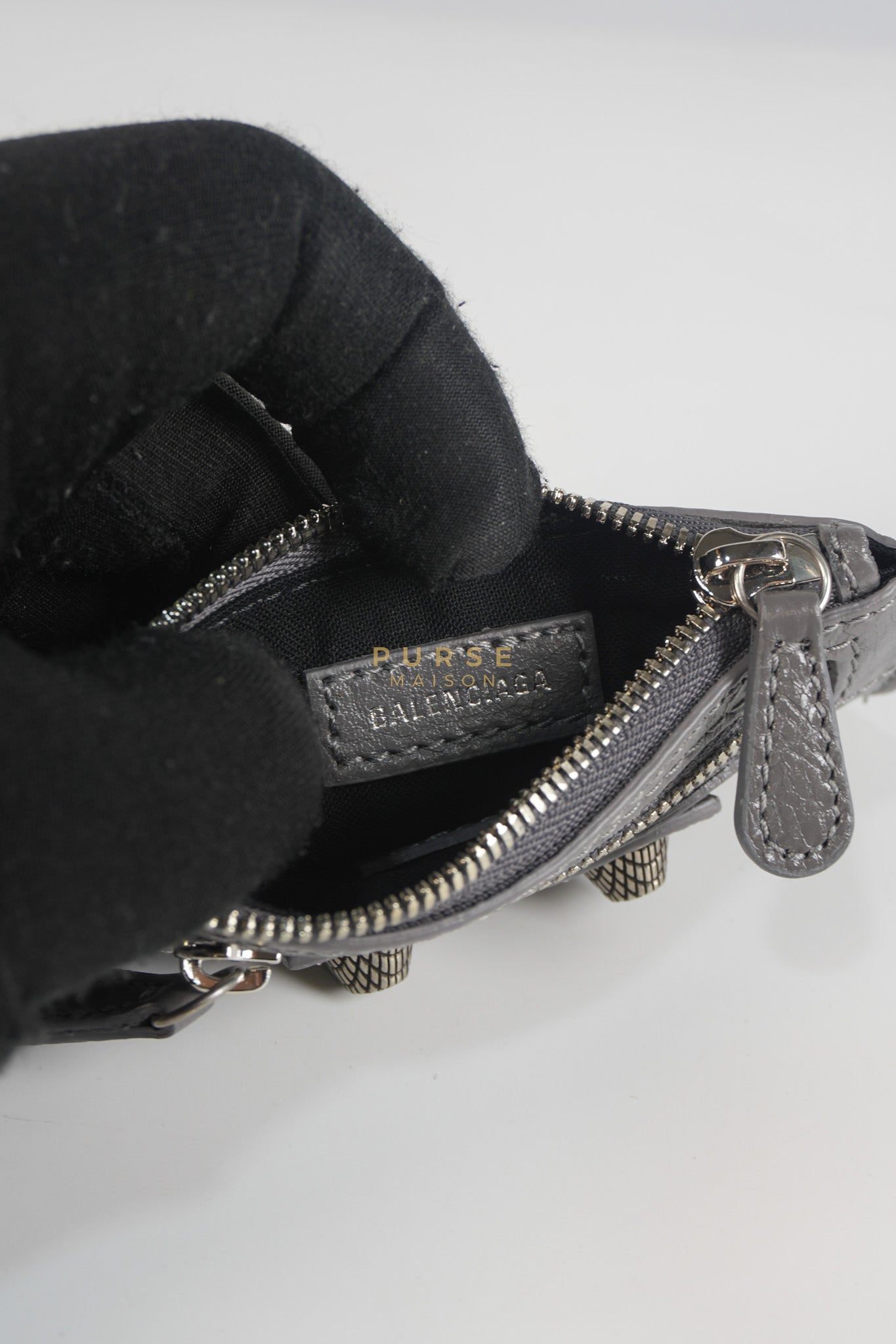 Neo Cagole Arena XS in Dark Grey Agneau Leather | Purse Maison Luxury Bags Shop