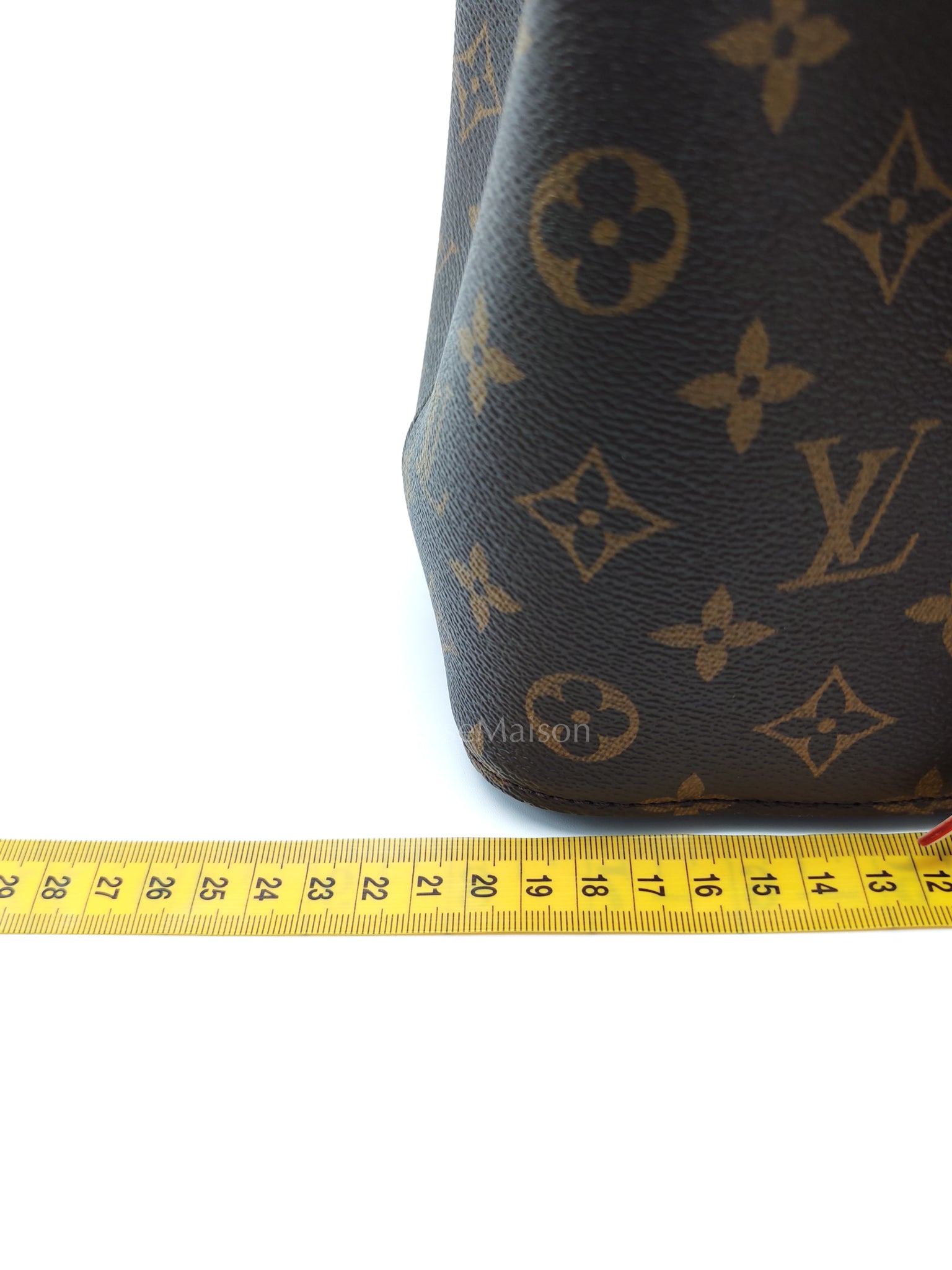 Neo Noe BB in Monogram Canvas Crossbody Bag (Microchip) | Purse Maison Luxury Bags Shop