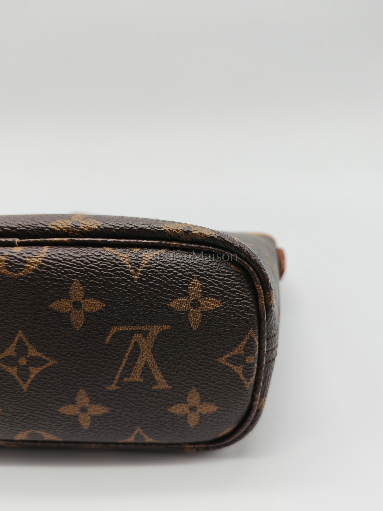 Neverfull BB in Monogram Canvas Crossbody Bag (Microchip) | Purse Maison Luxury Bags Shop