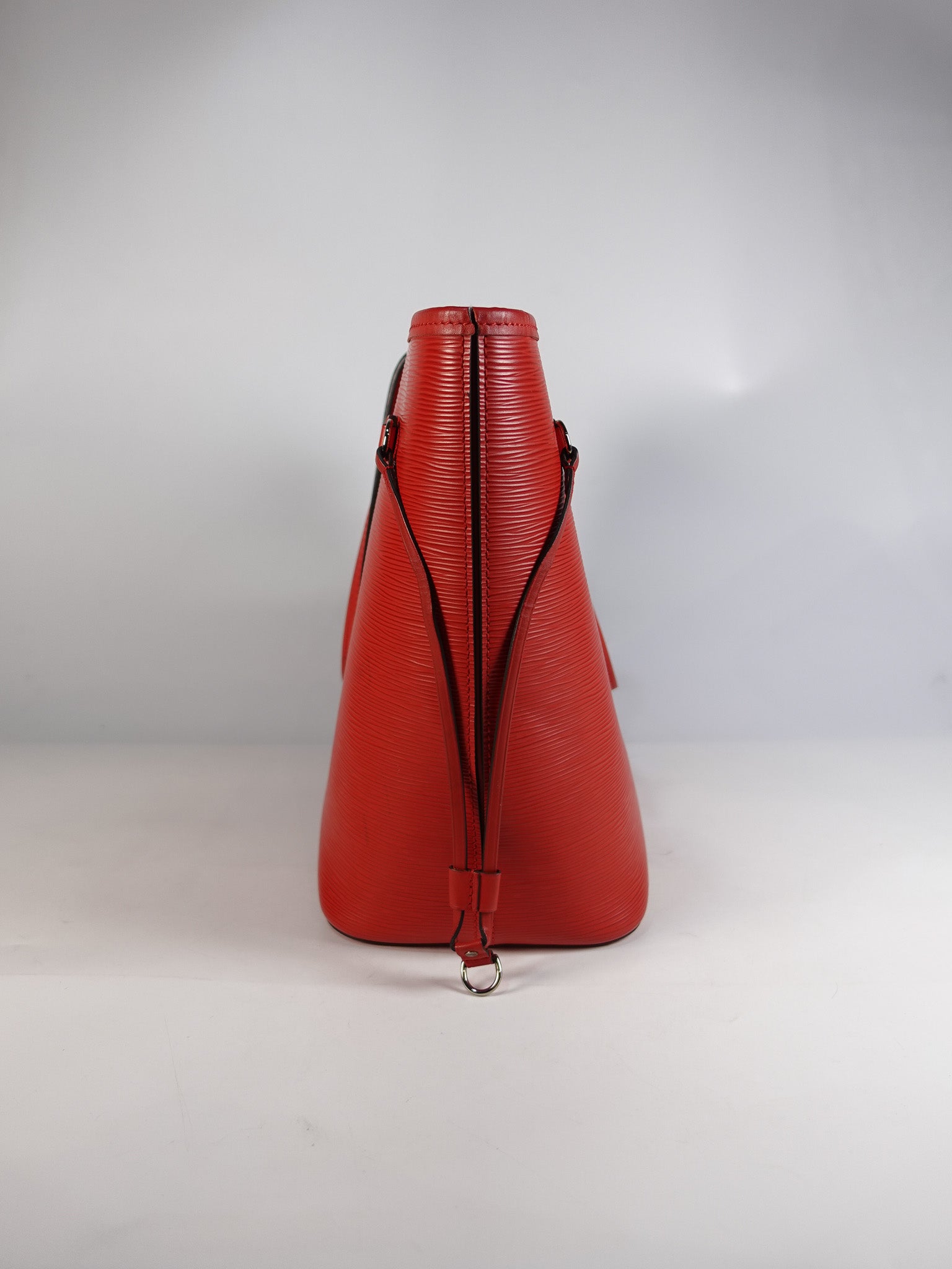 Neverfull MM in Red Epi Leather (Date Code: UB4156) | Purse Maison Luxury Bags Shop