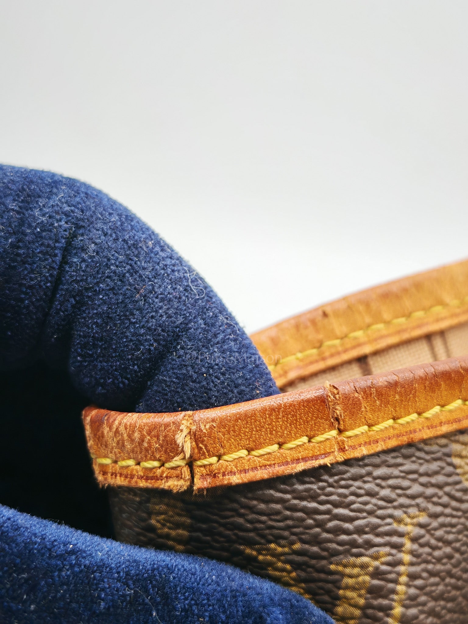 Neverfull MM in Monogram Canvas Tote Bag (Date Code: VI0038)