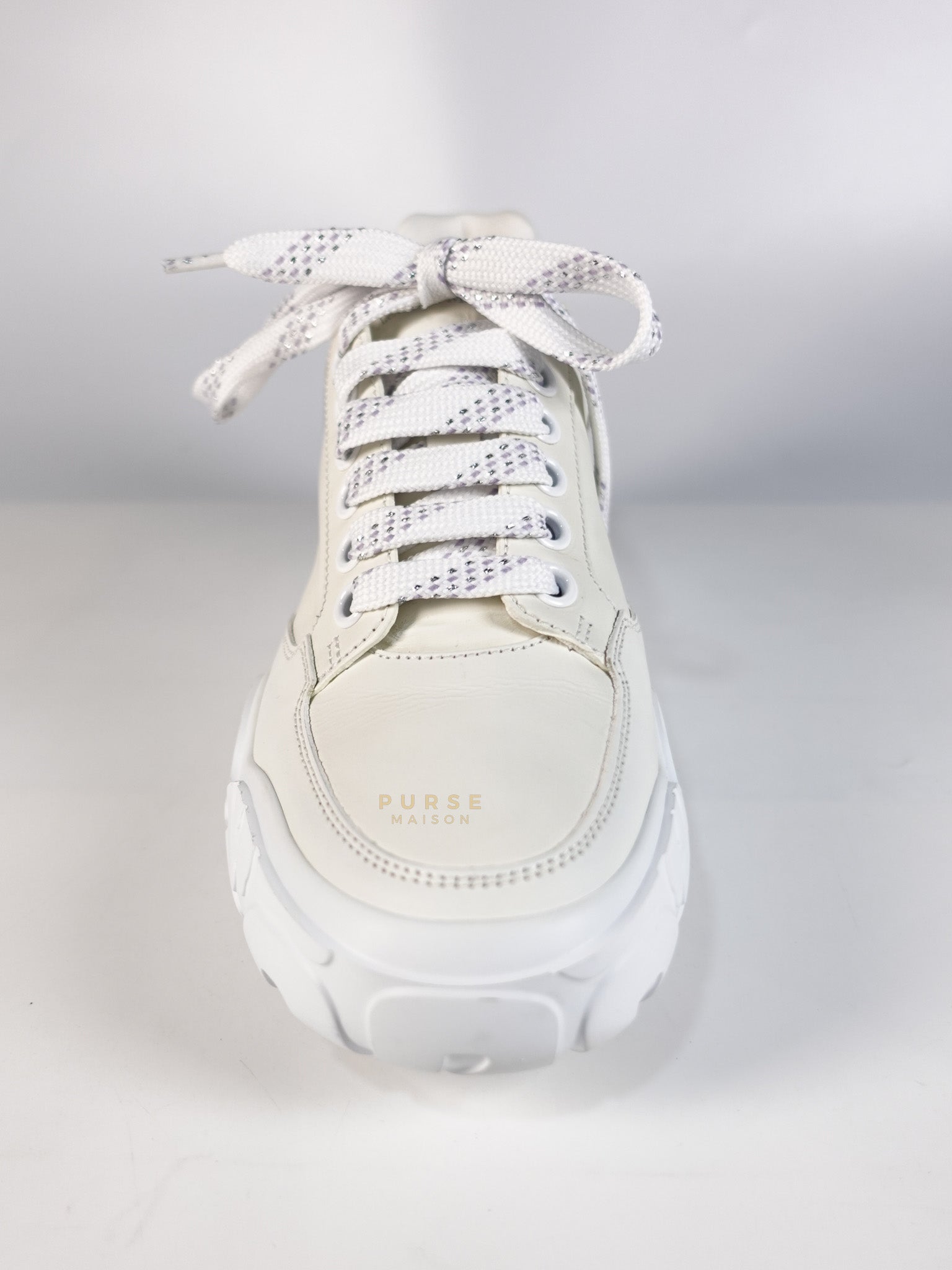 New Court Lace Up Shoes in White for Women Size 39 EU (24.5 cm) | Purse Maison Luxury Bags Shop