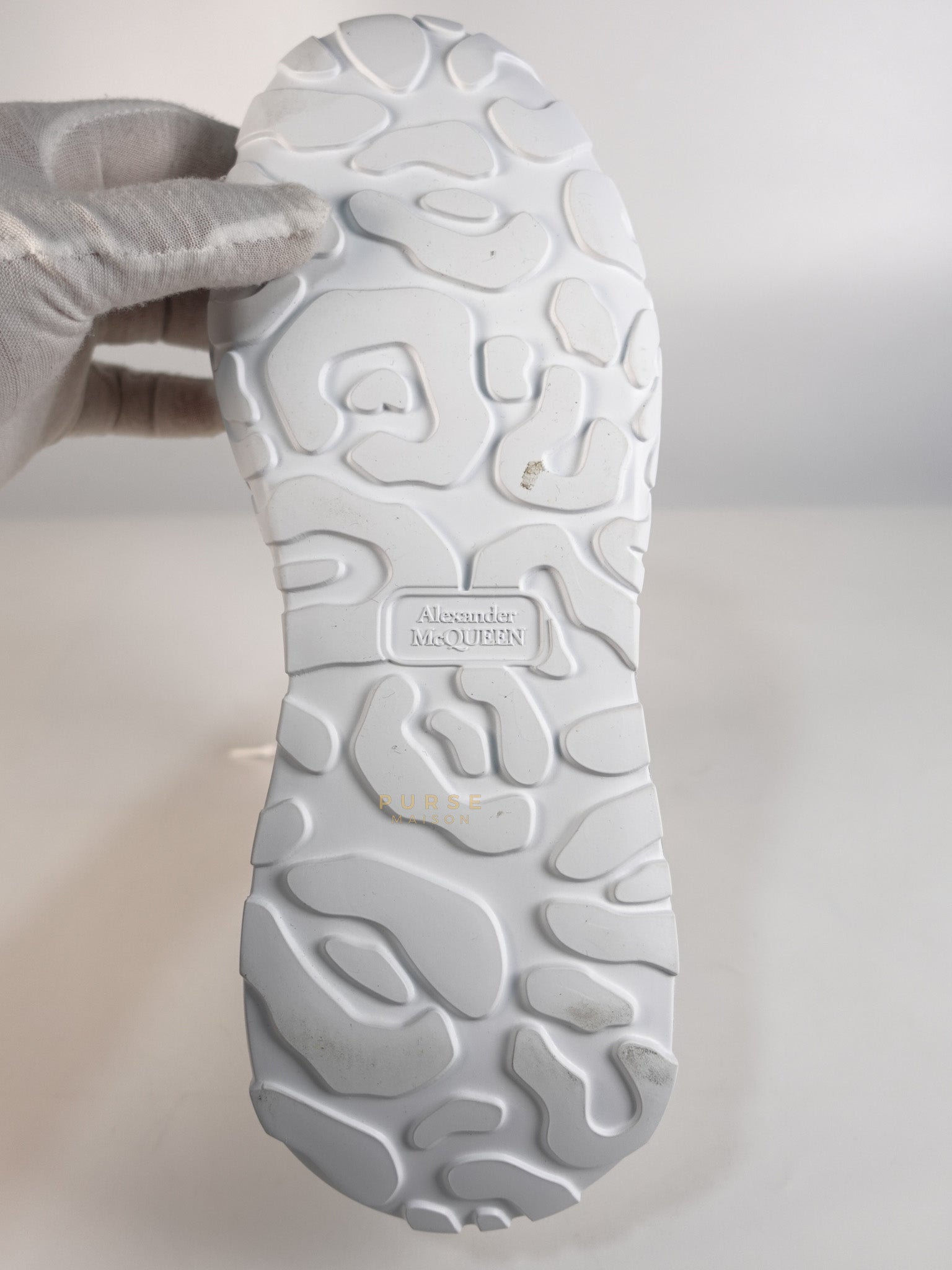 New Court Lace Up Shoes in White for Women Size 39 EU (24.5 cm) | Purse Maison Luxury Bags Shop