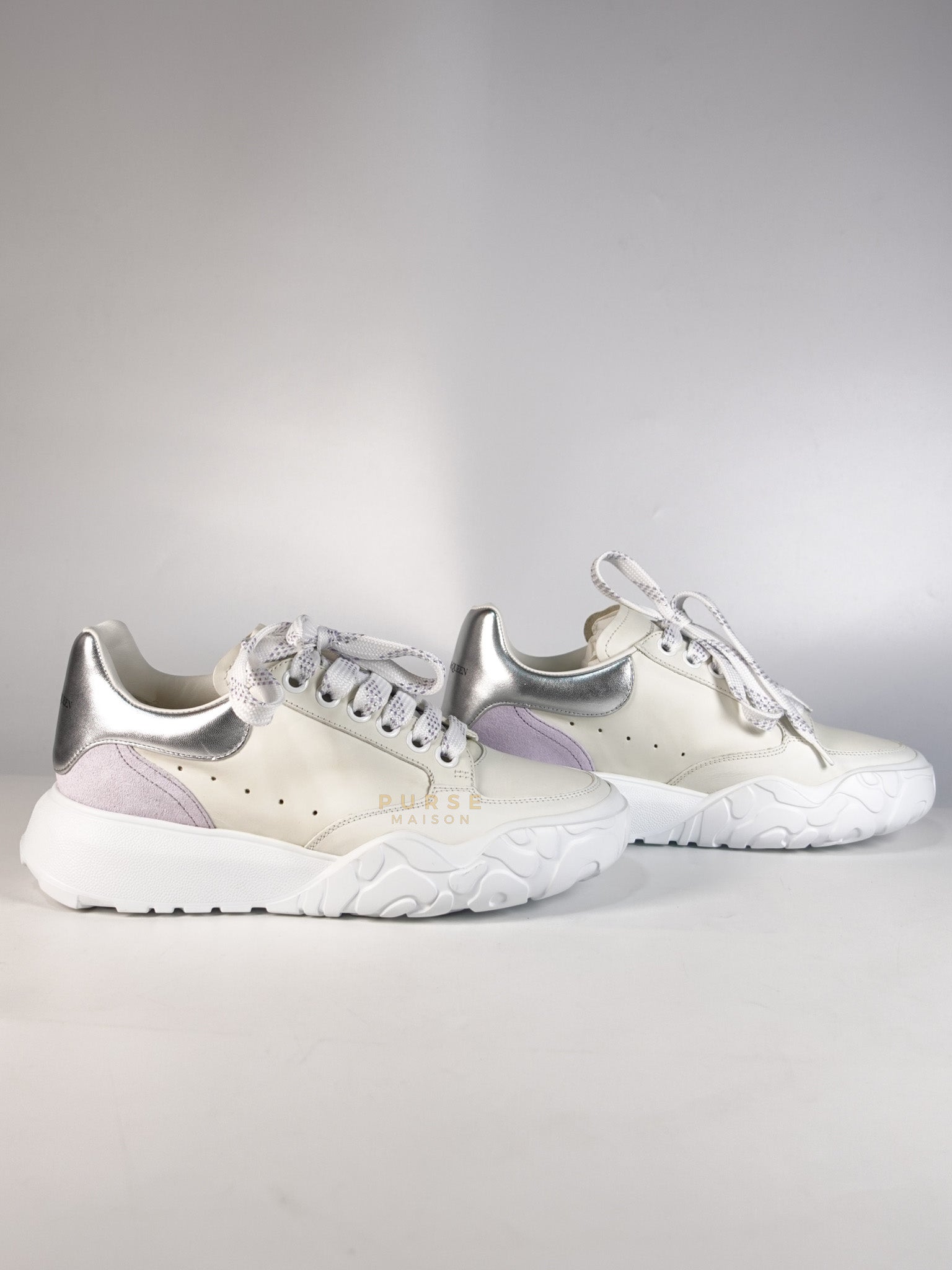 New Court Lace Up Shoes in White for Women Size 39 EU (24.5 cm) | Purse Maison Luxury Bags Shop